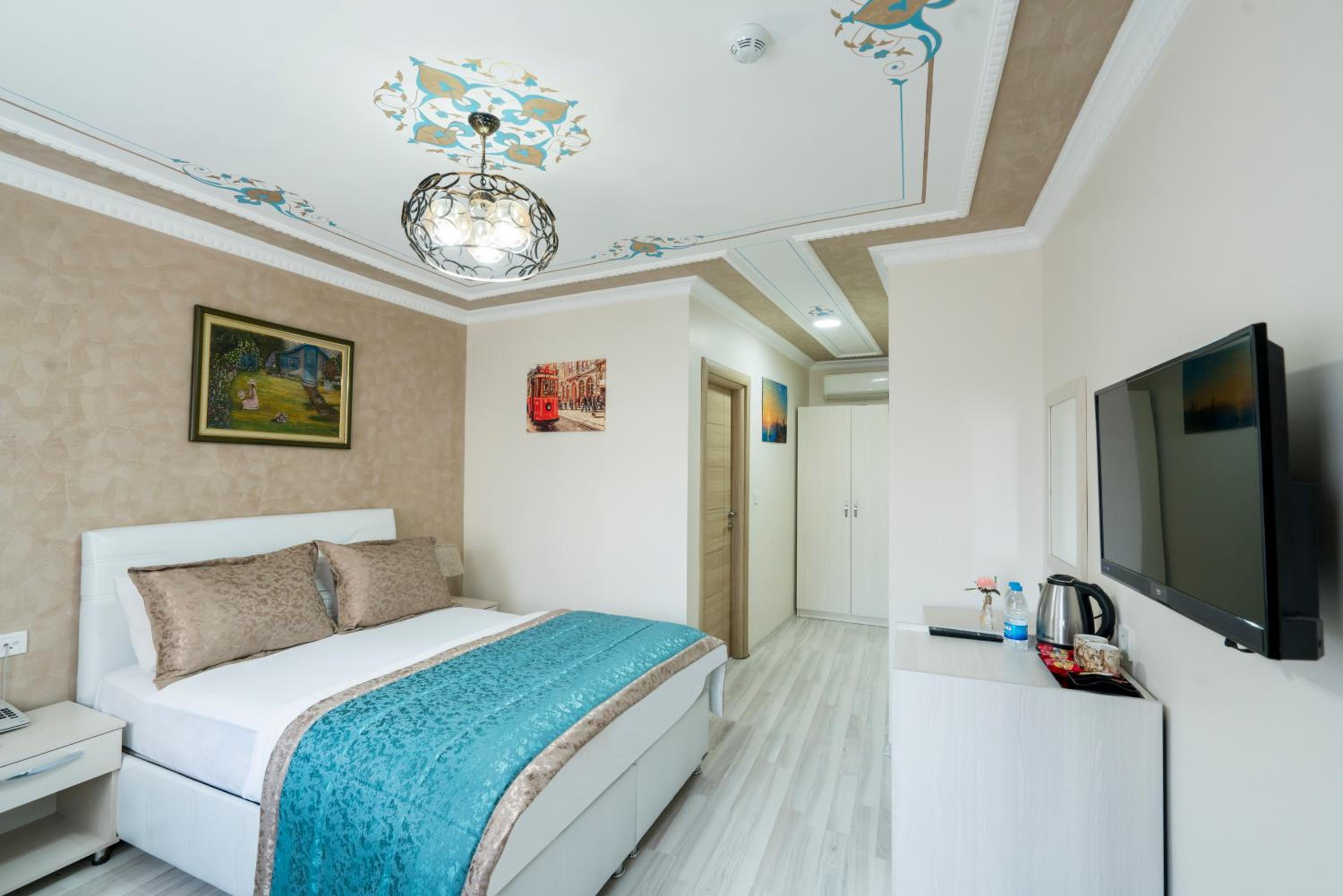 Double Room with Sea View photo 1