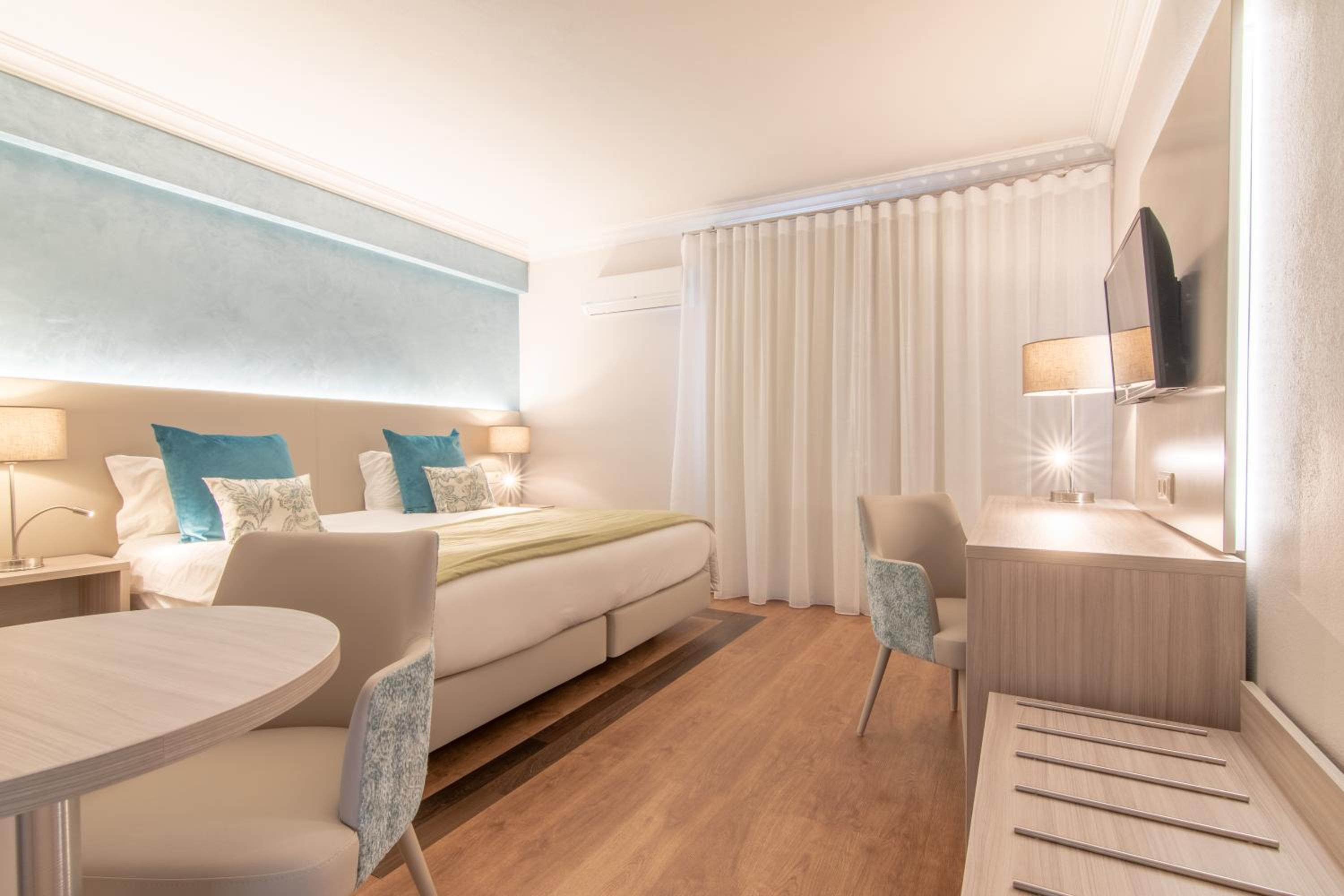 Double Room - Photo 3
