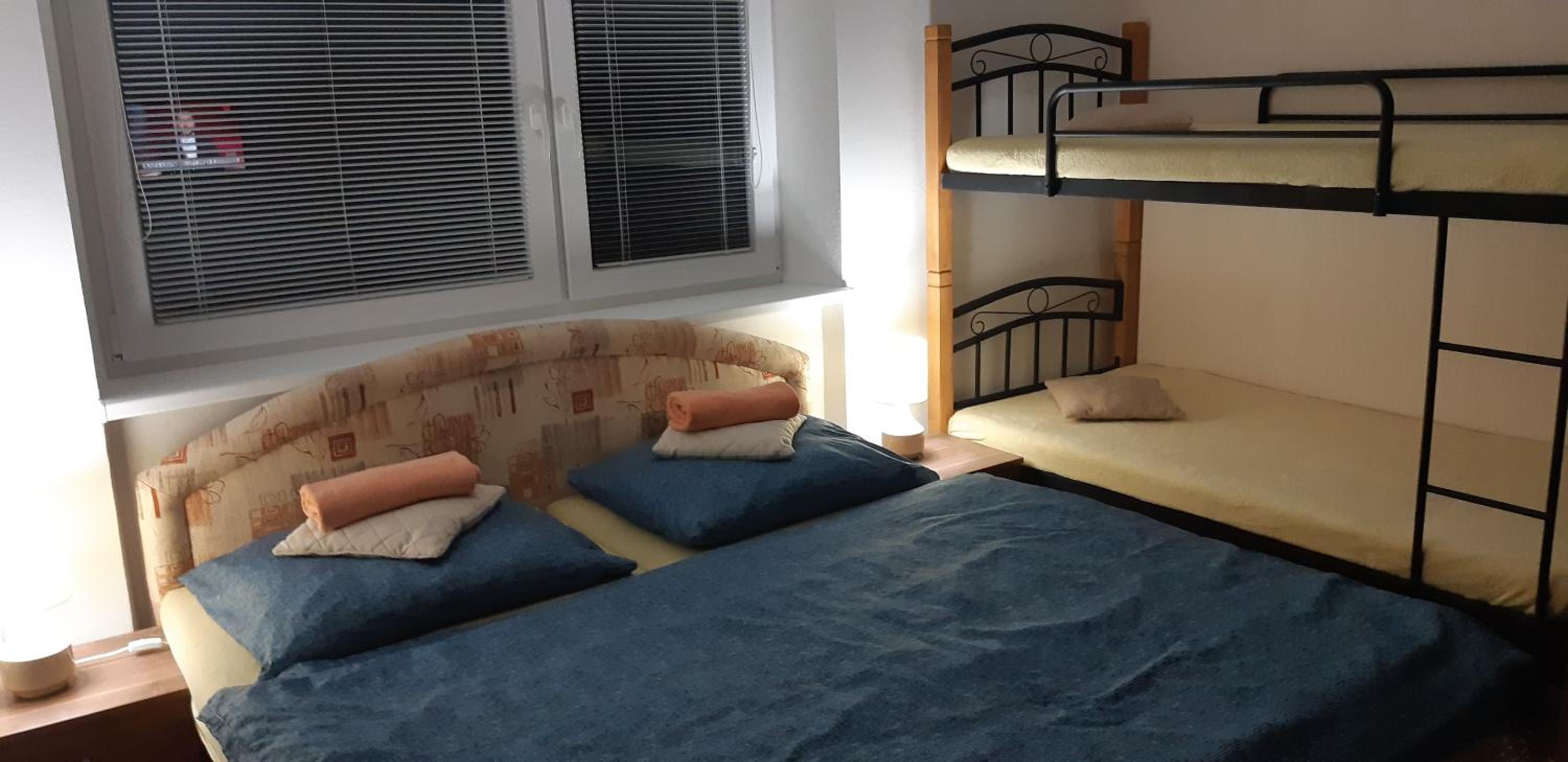 Triple Room with Private Bathroom photo 1