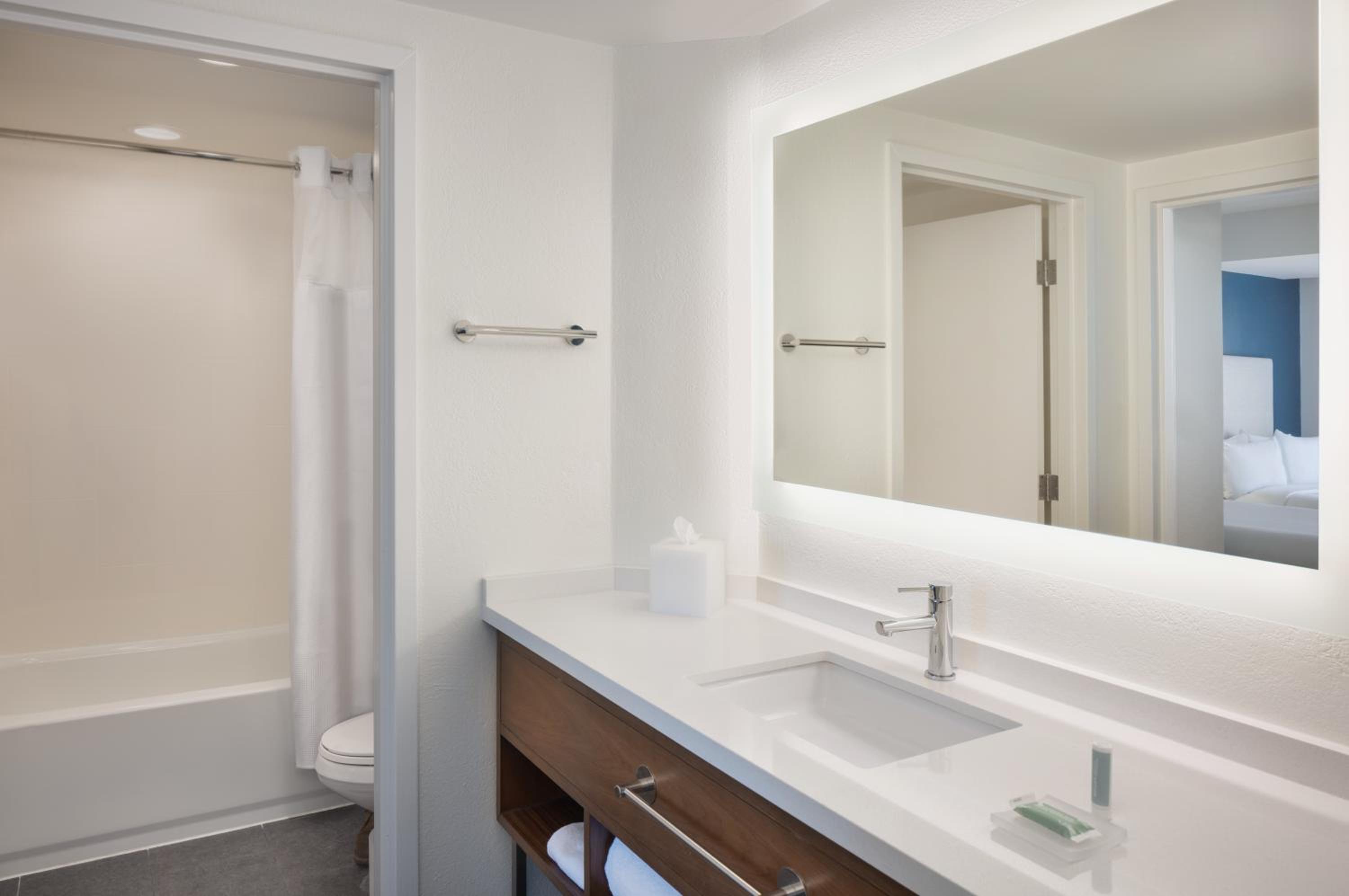 Hospitality Twin Suite with Sofa Bed