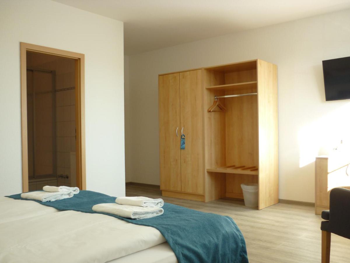 Double Room with Private Bathroom photo 3
