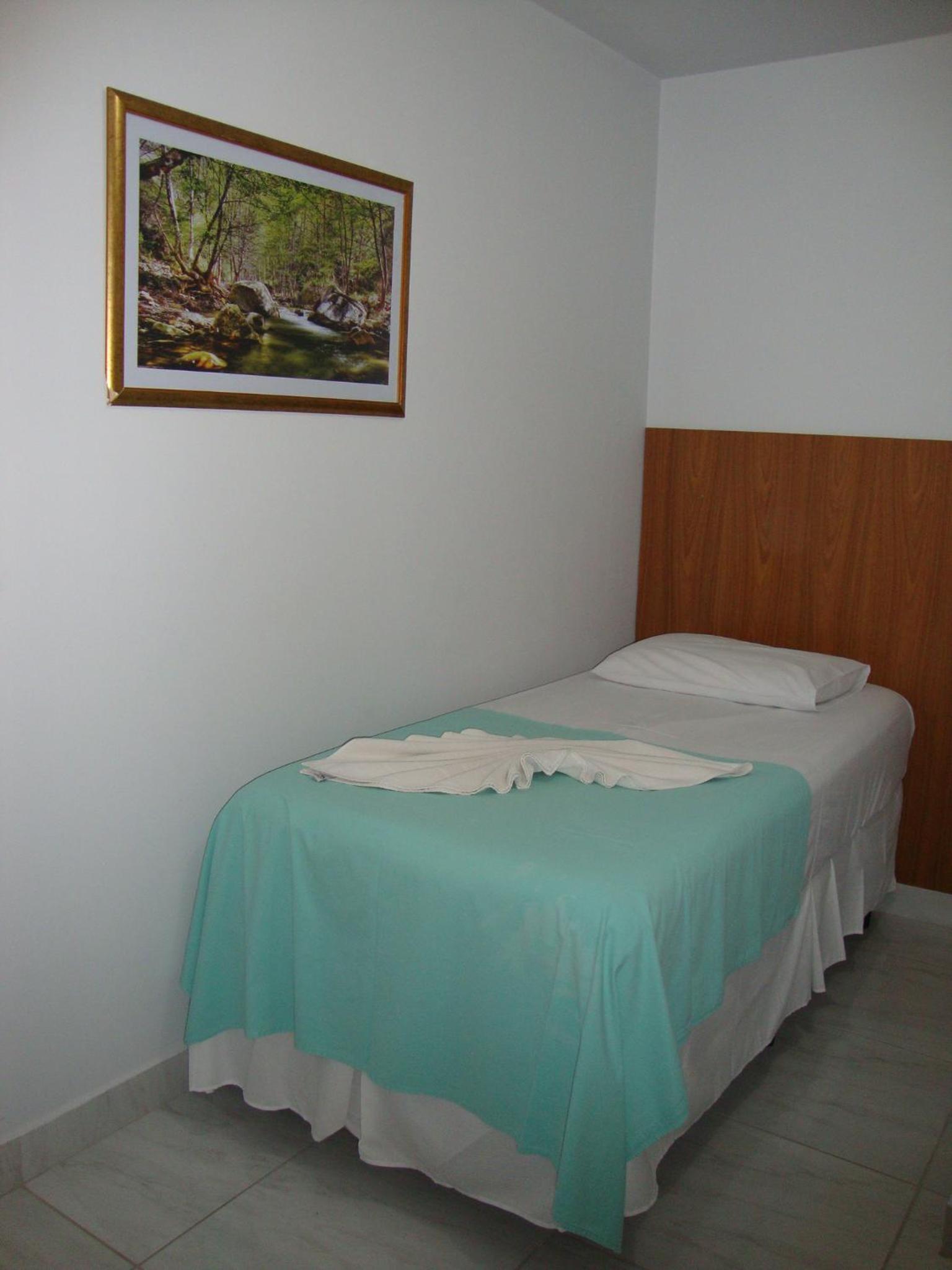 Single Room with Air-Conditioning