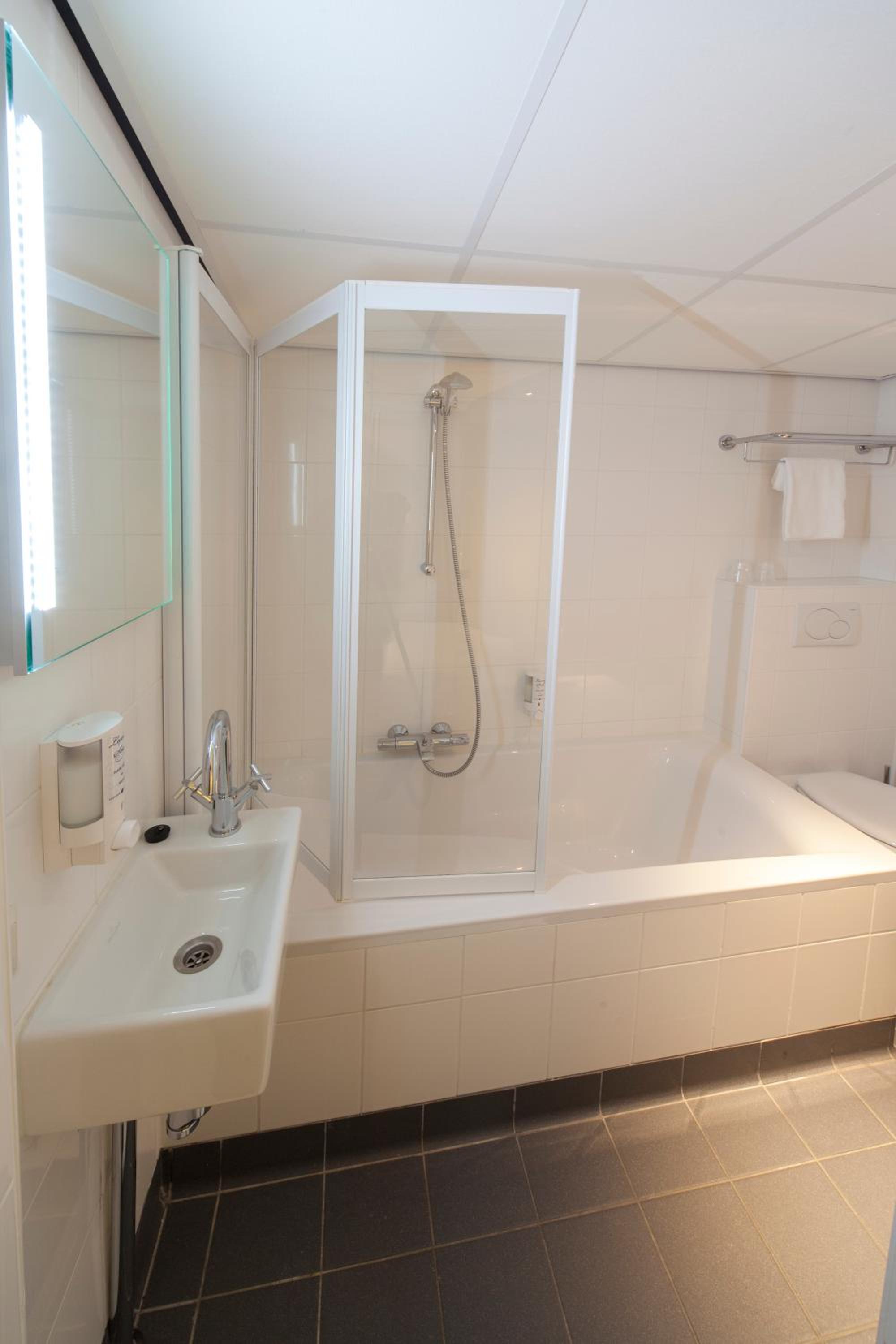 Single Room photo 3