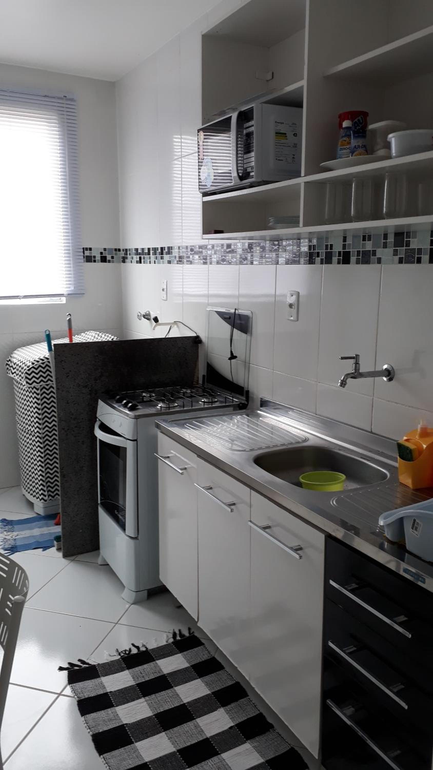 Two-Bedroom Apartment - Photo 8