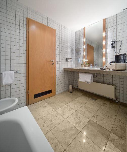 Classic Double Room - Photo 4