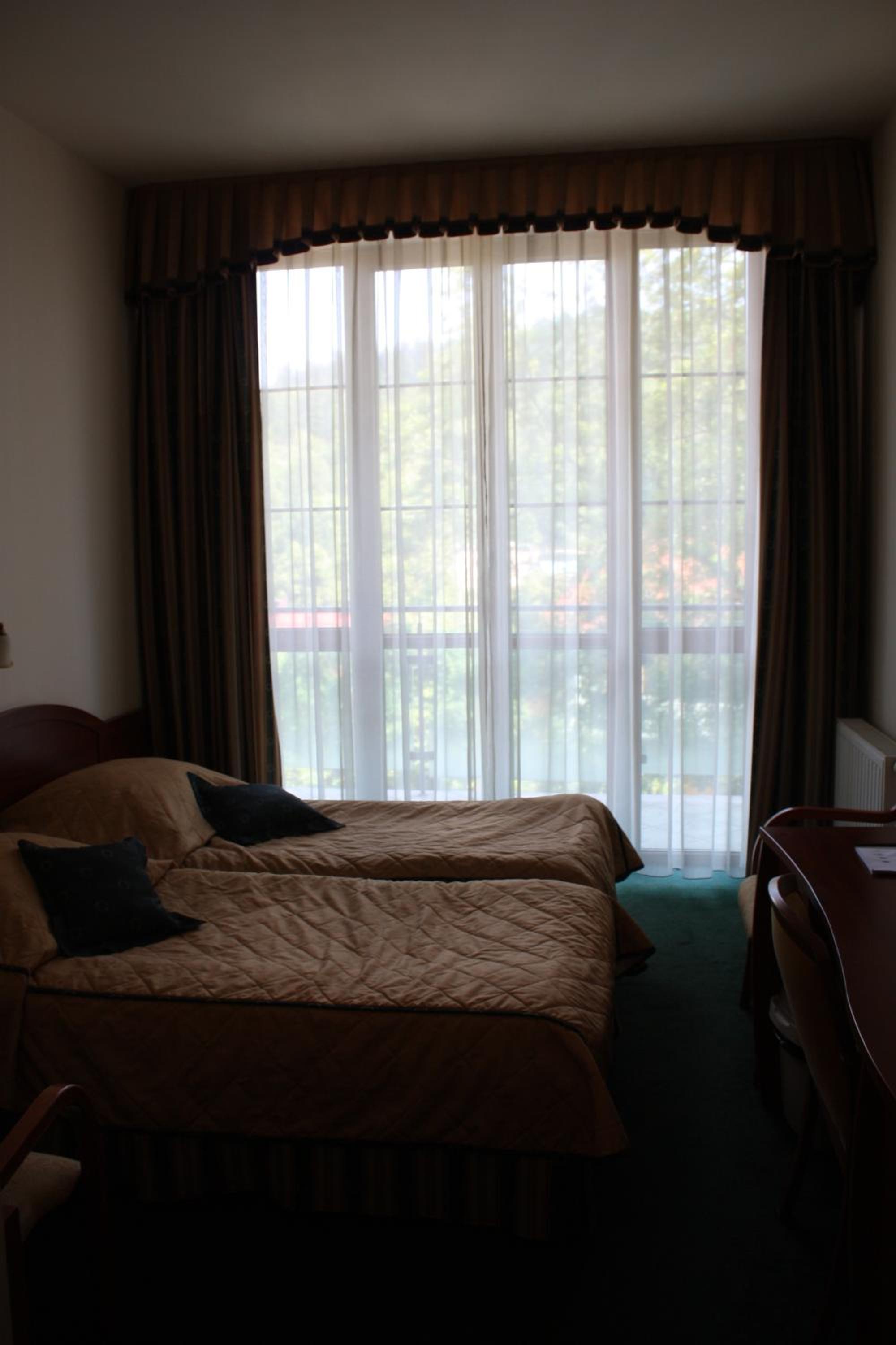 Double or Twin Room - Photo 4