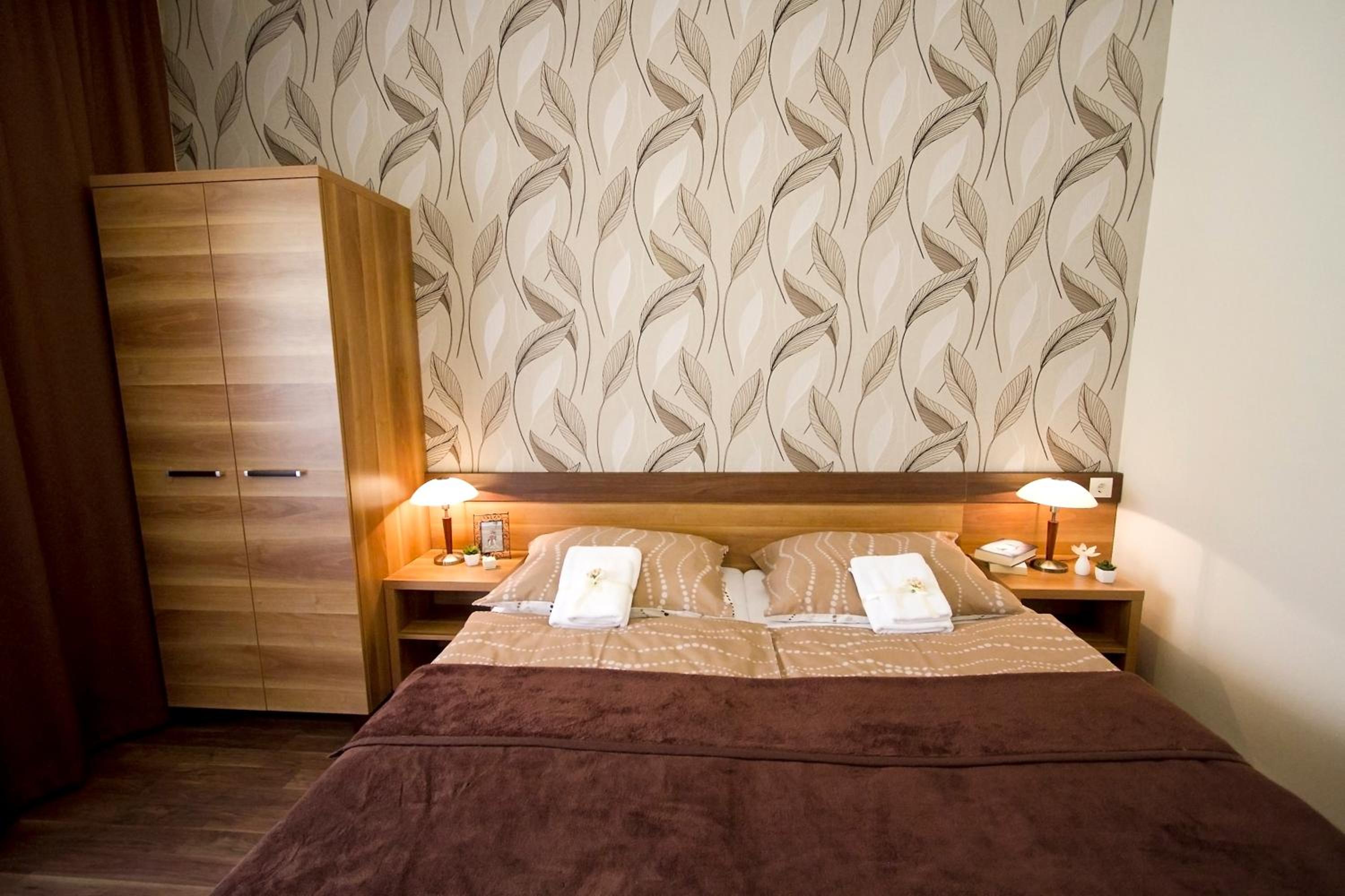 Double Room - Photo 5