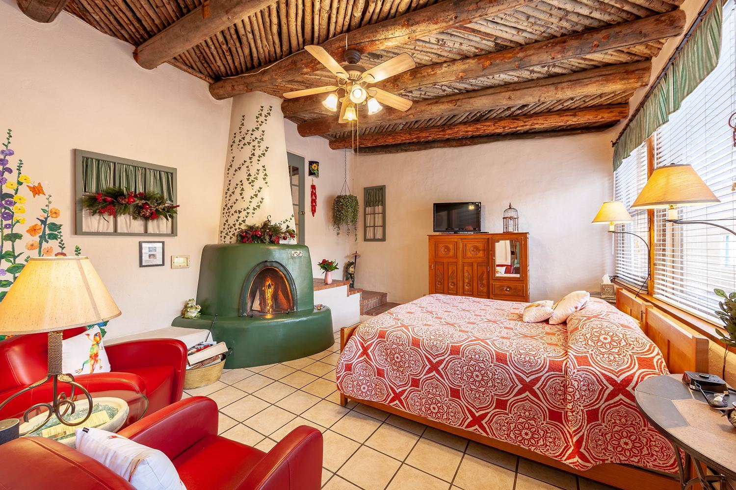 King Suite with Garden View - Gecko photo 1