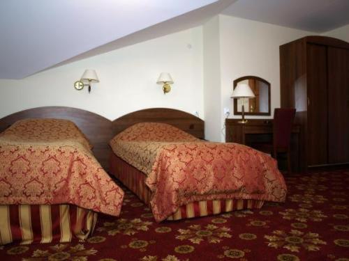 Double or Twin Room photo 3