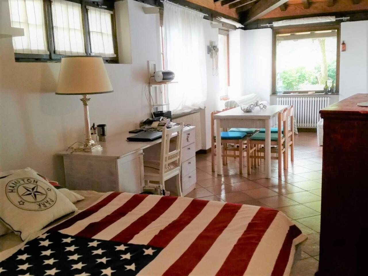 Loft mit Garten - Separates Gebäude