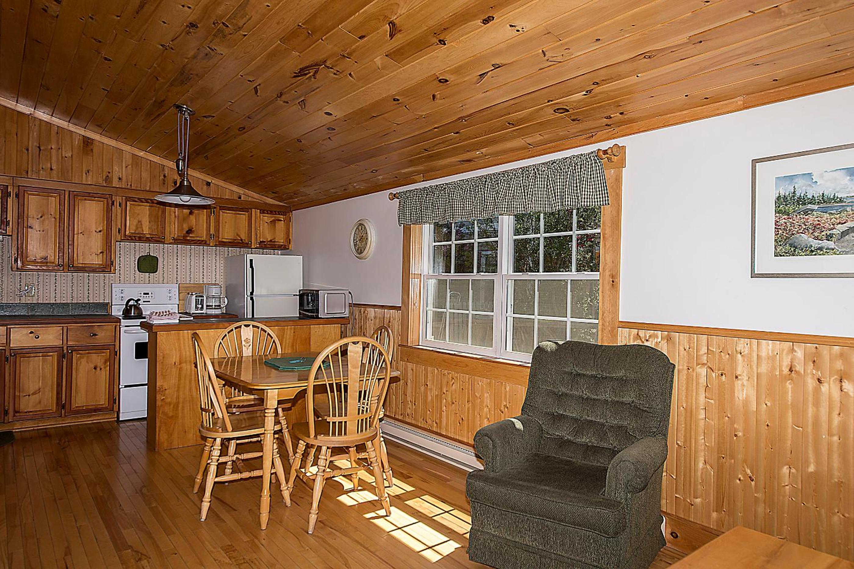 Two-Bedroom Apartment - Photo 6