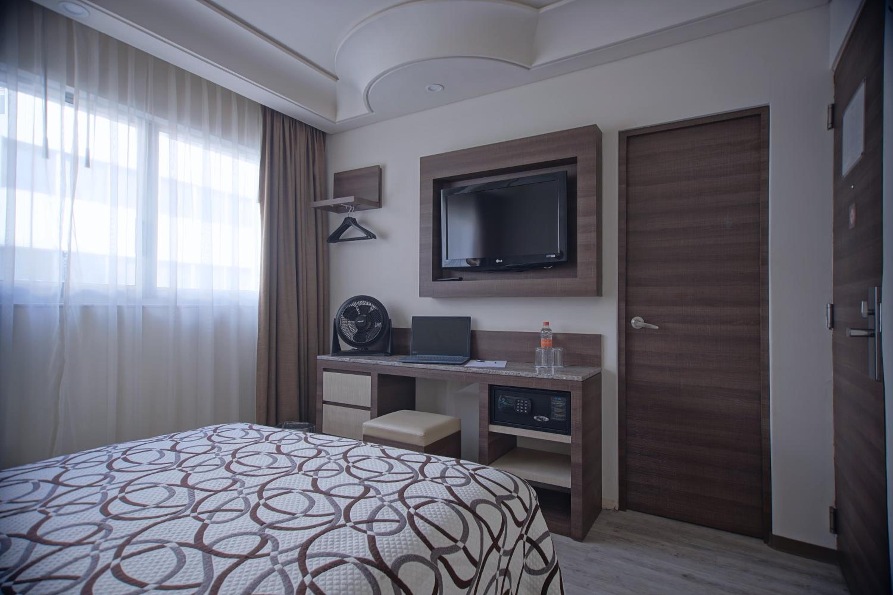 Budget Single Room