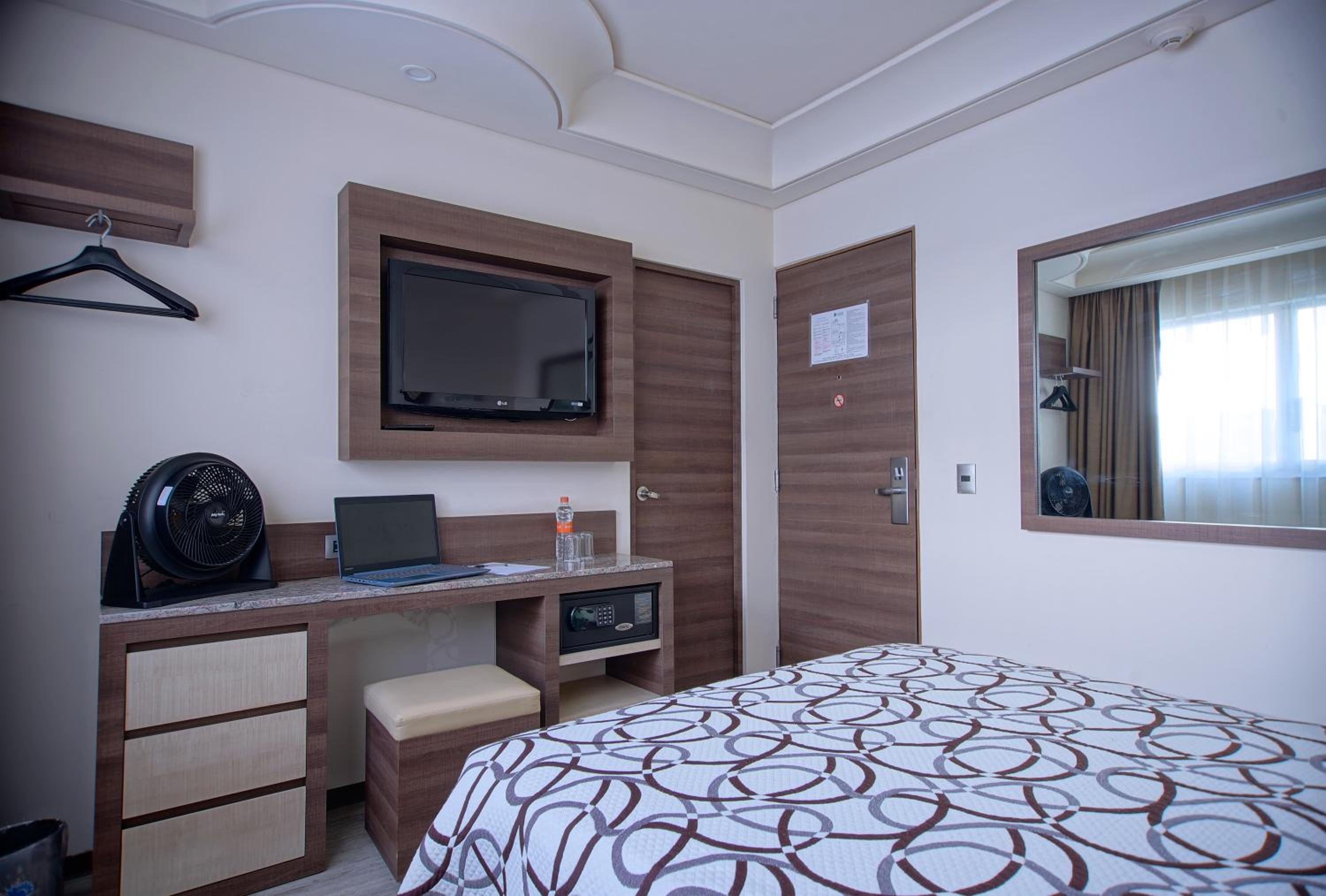 Budget Single Room photo 3