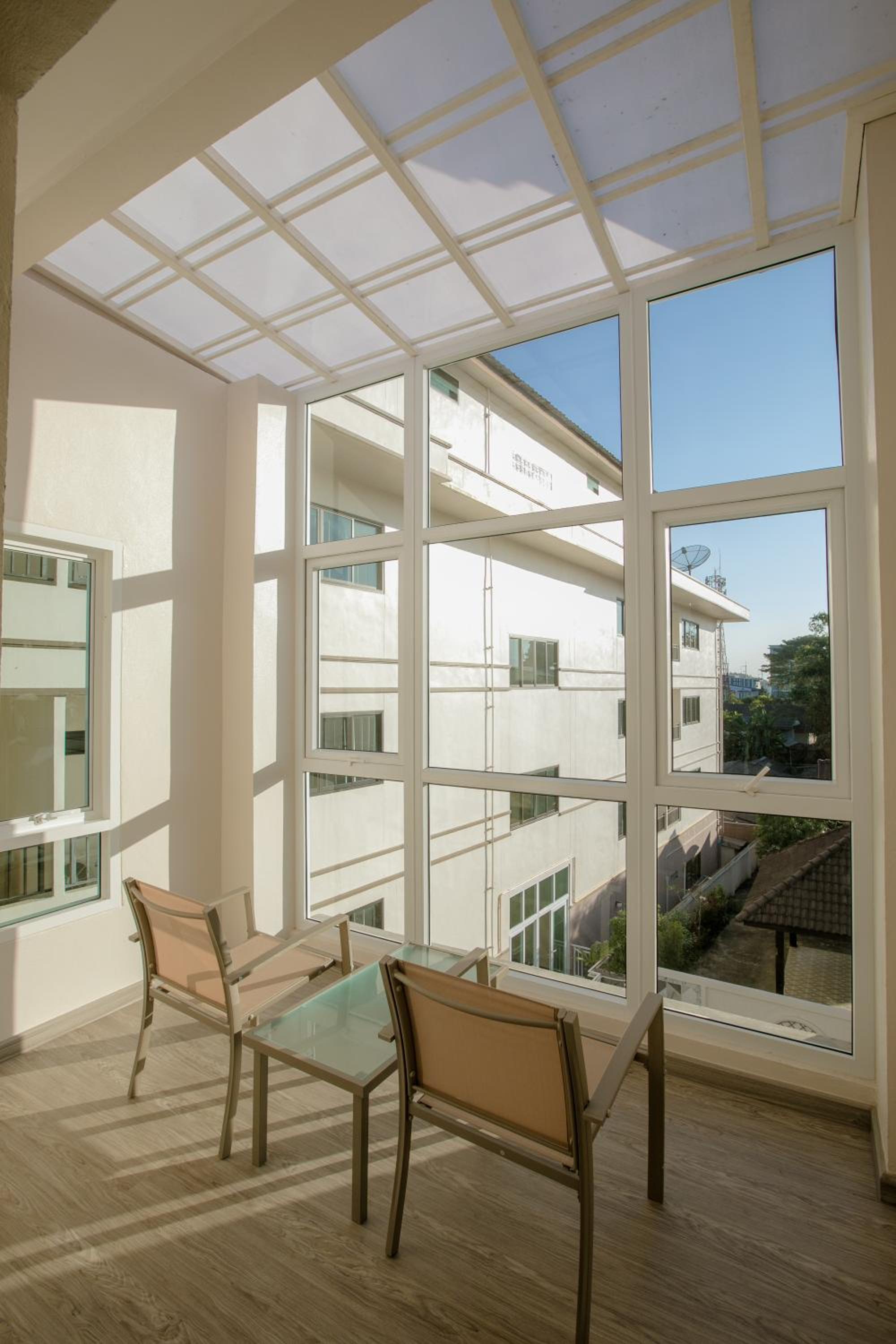 Family Duplex Suite - Photo 15