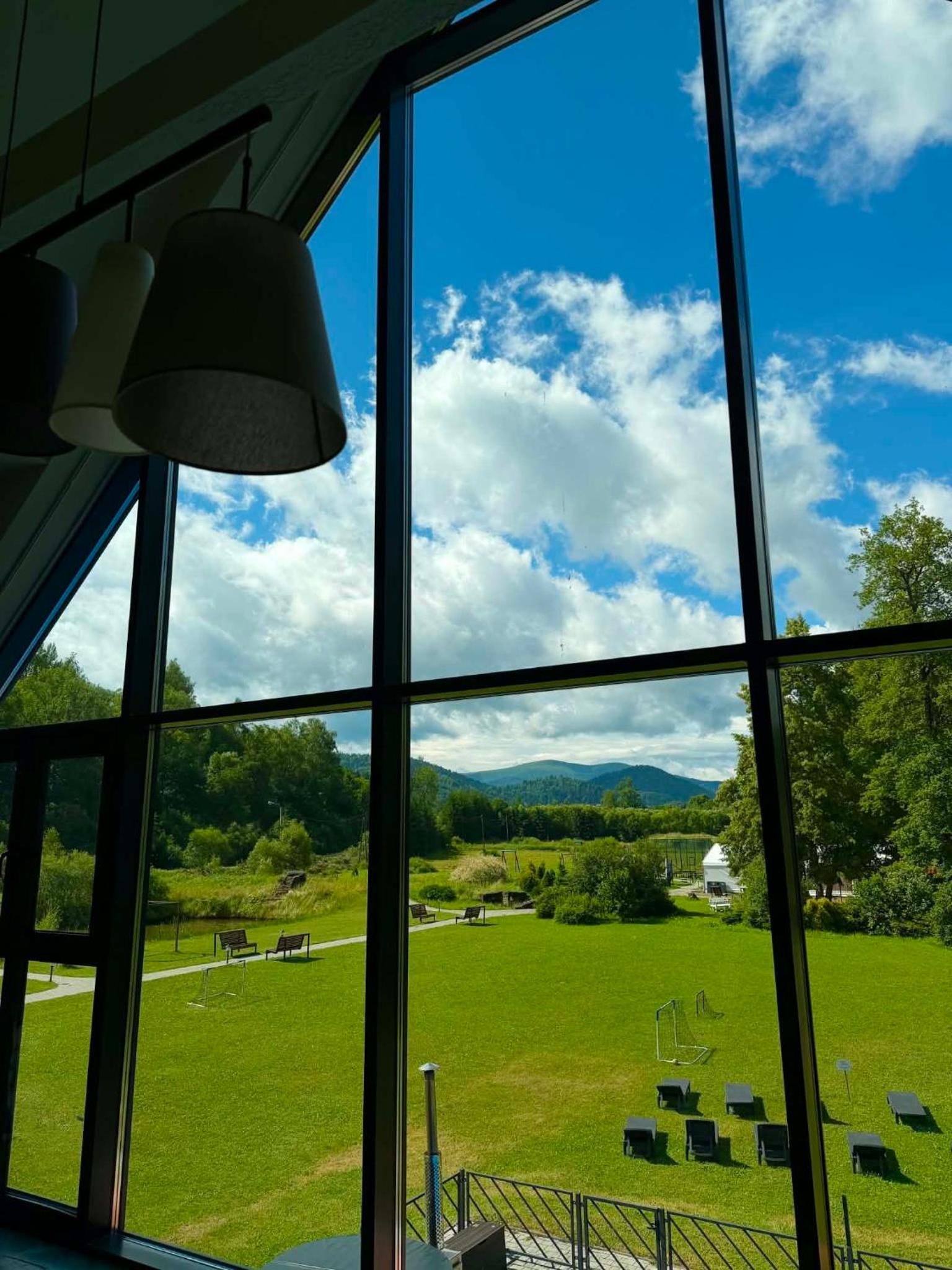 Apartment with Mountain View photo 1