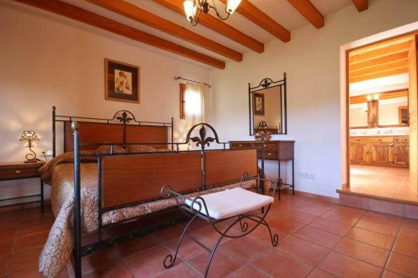 Casa de tres habitaciones