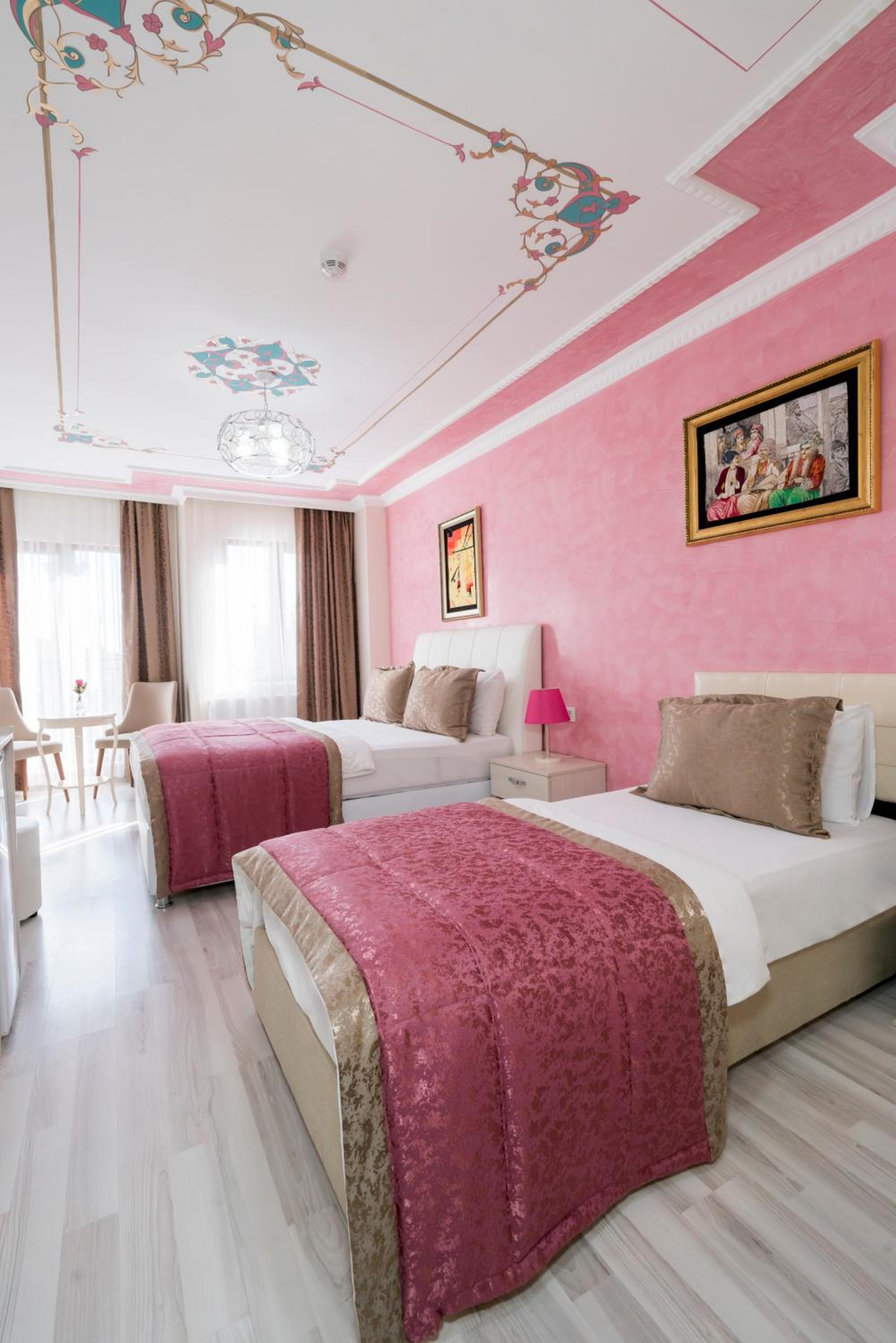 Family Room with Sea View photo 3