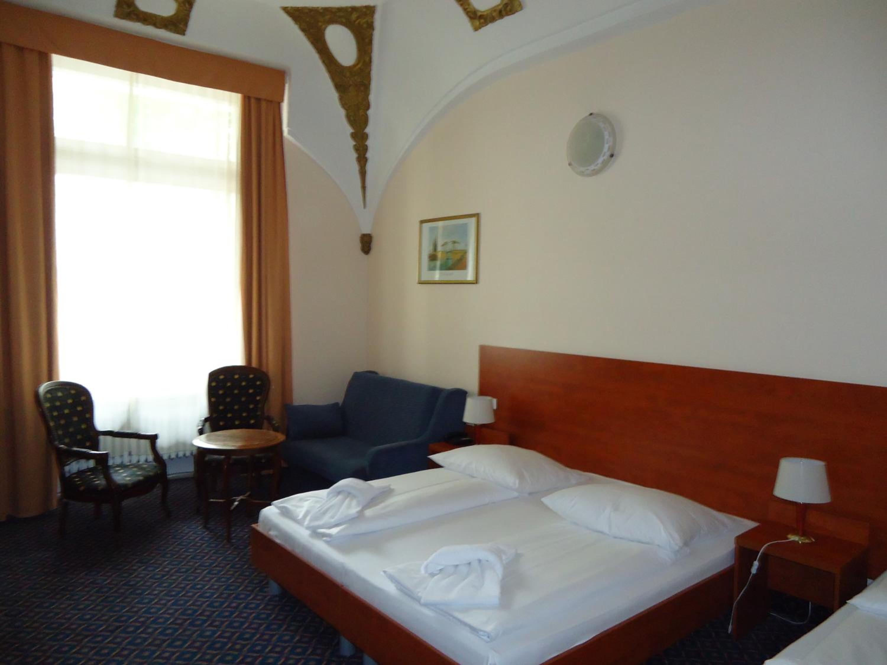 Standard Double Room photo 2