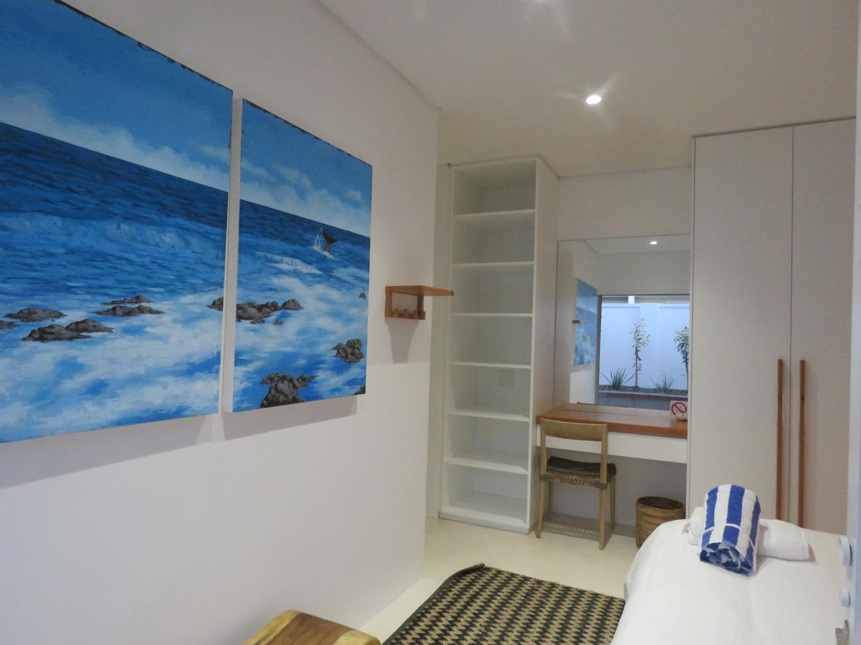 Two-Bedroom House - Photo 107