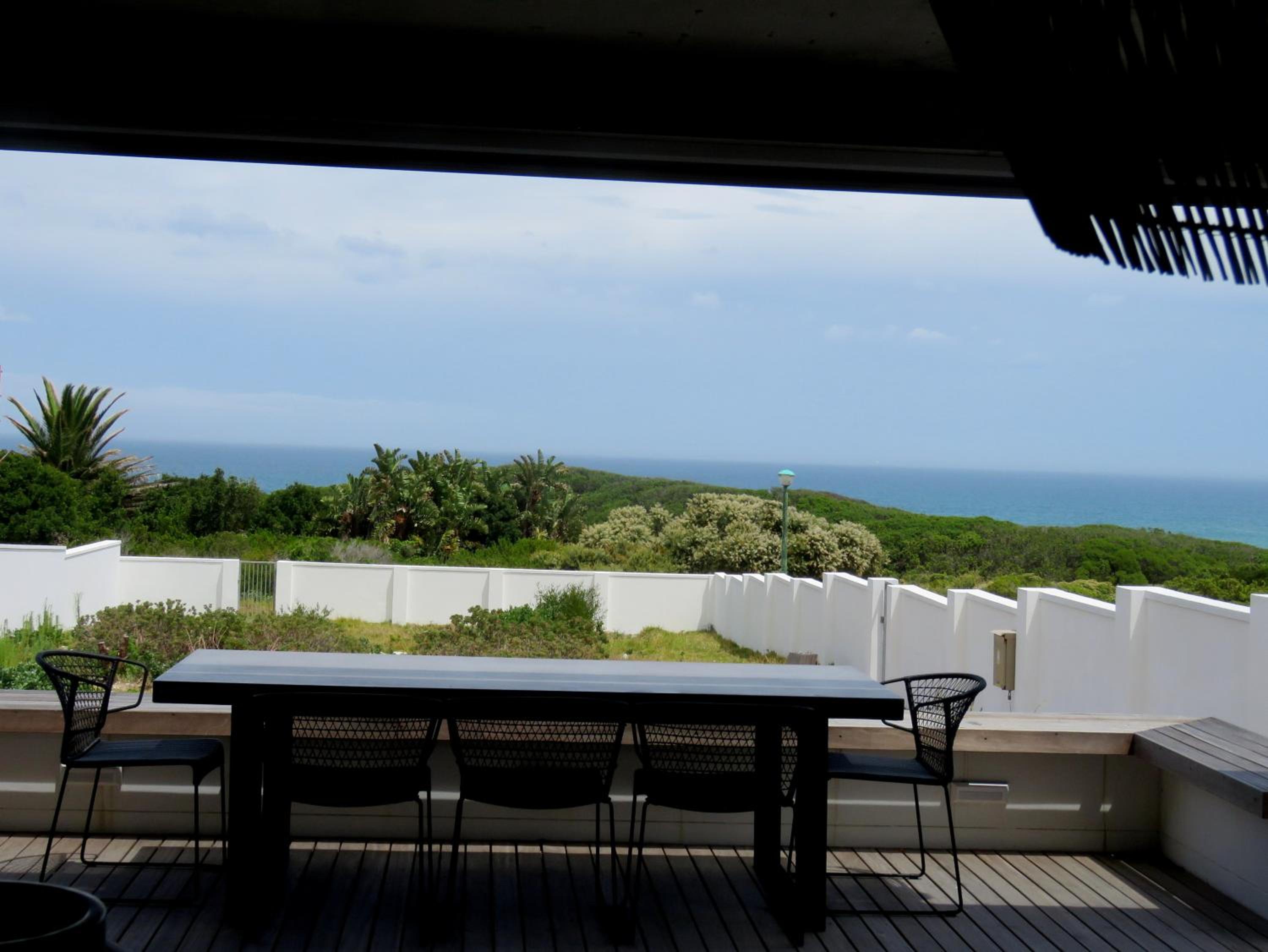 Two-Bedroom House - Photo 106