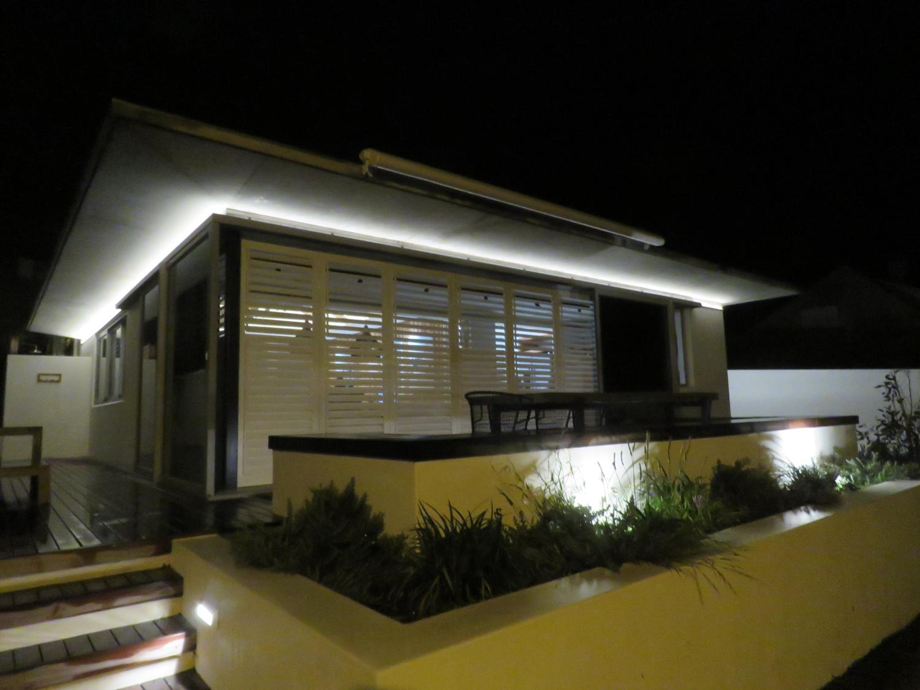 Two-Bedroom House - Photo 92