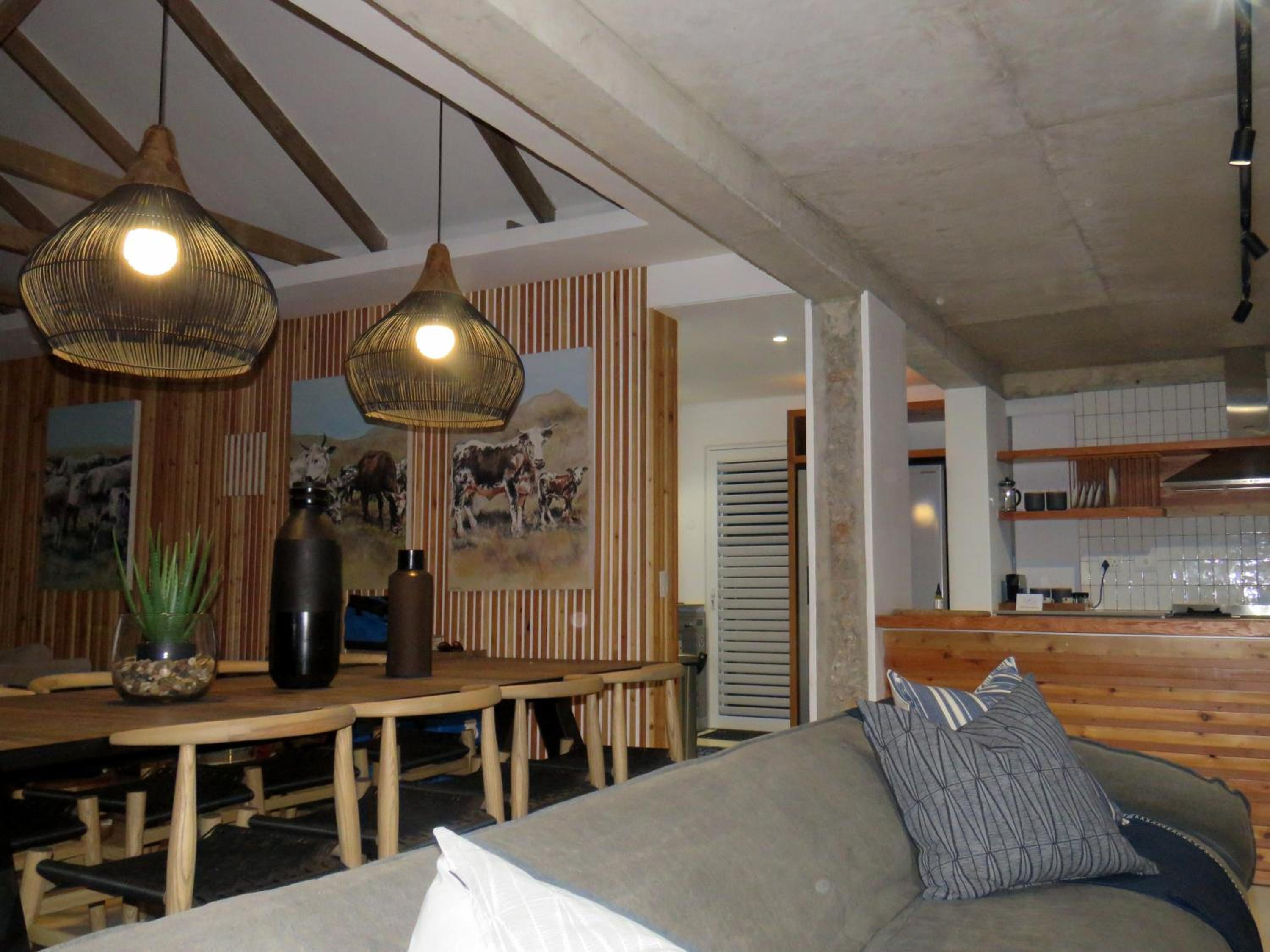 Two-Bedroom House - Photo 82