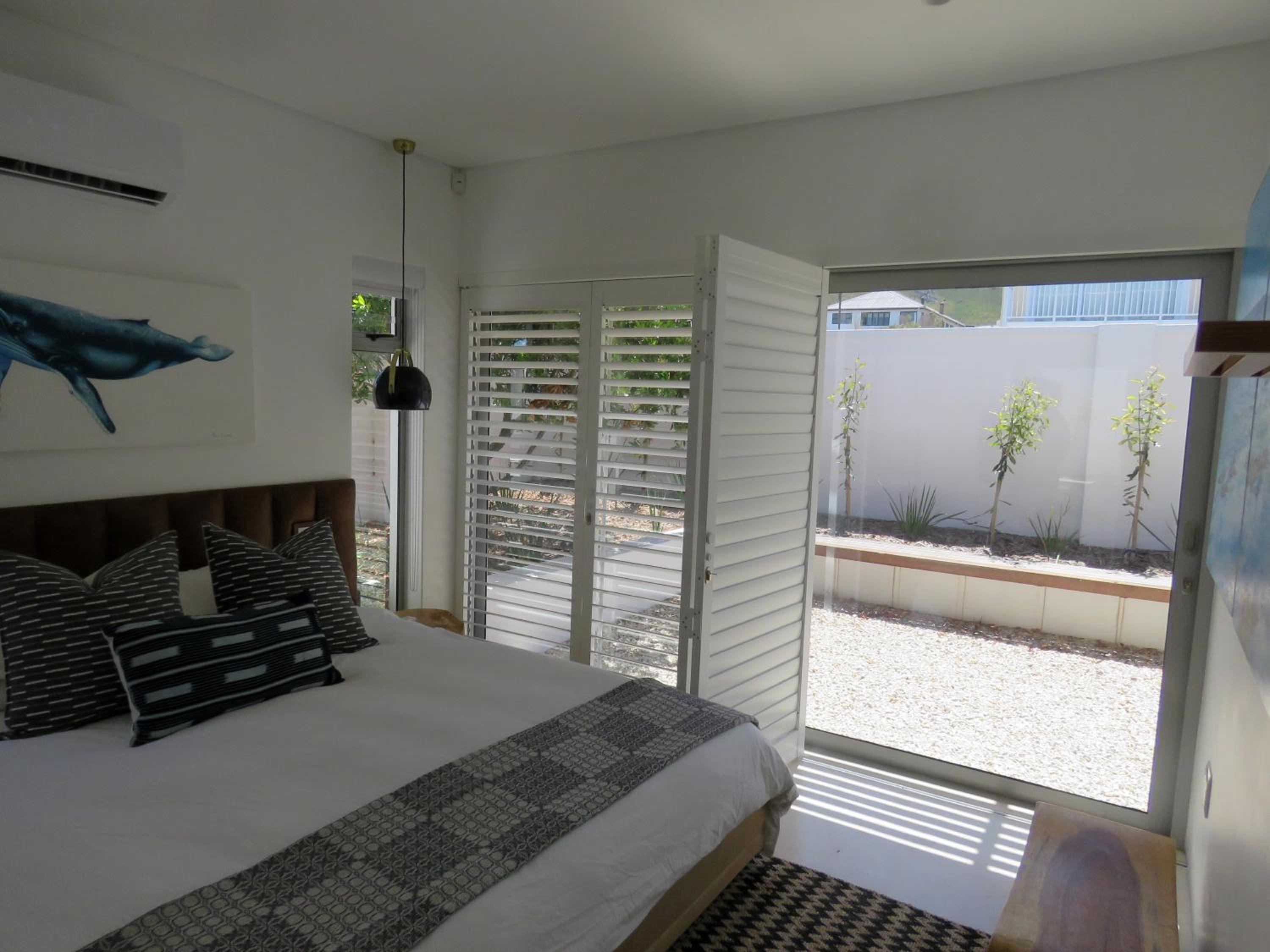 Two-Bedroom House - Photo 86