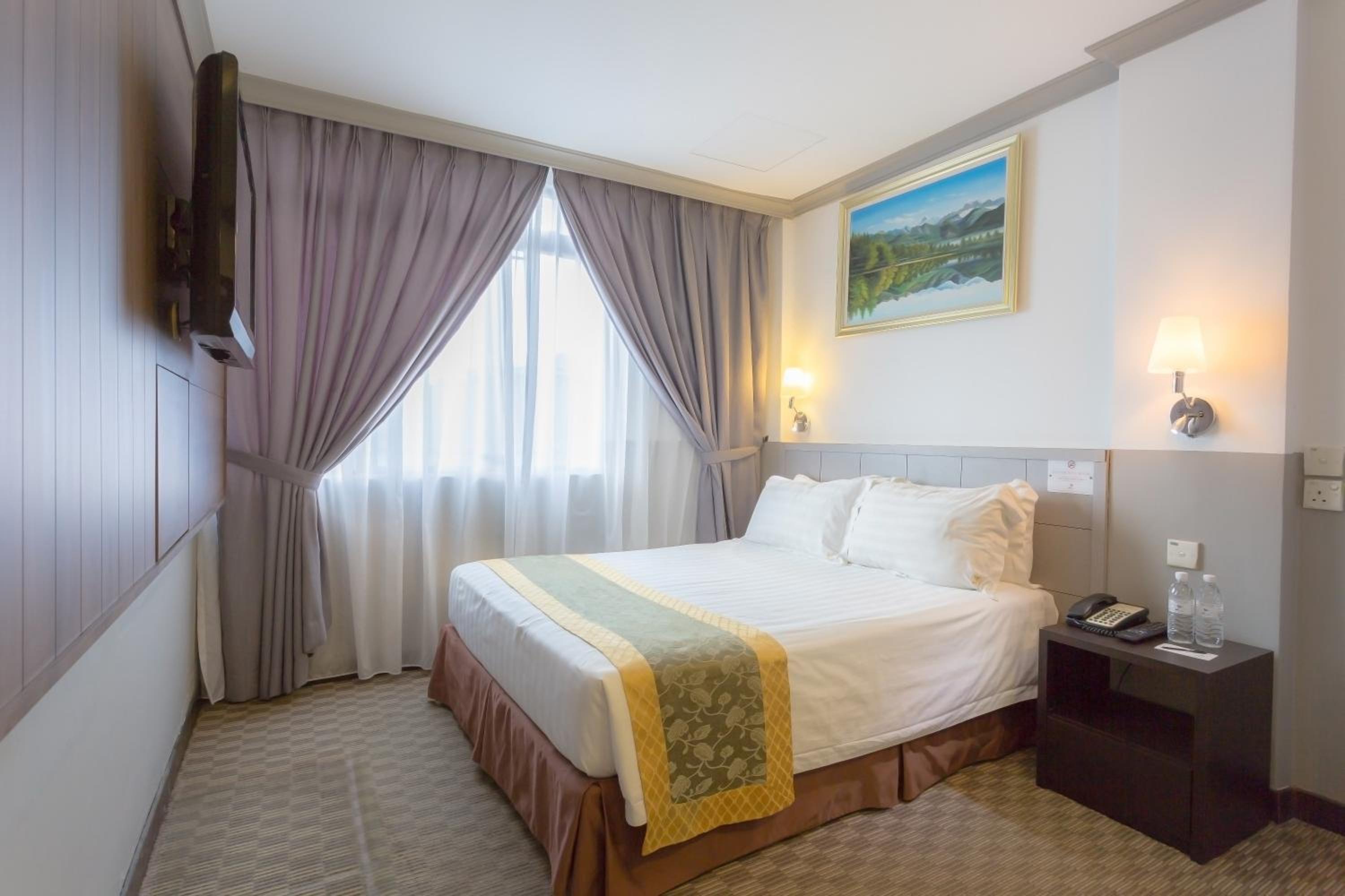 Deluxe Double Room - Photo 1