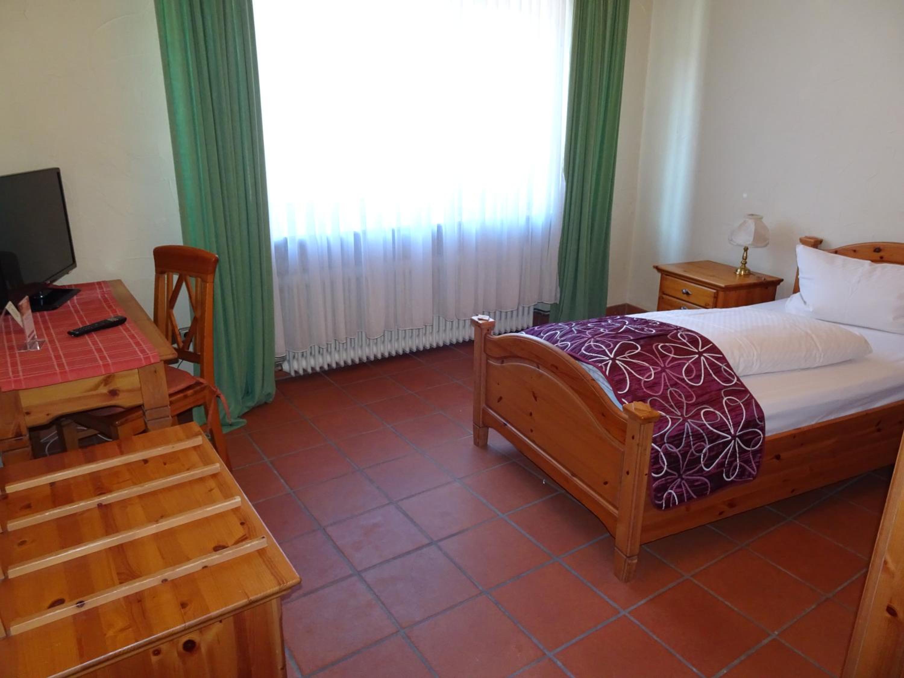 Standard Single Room