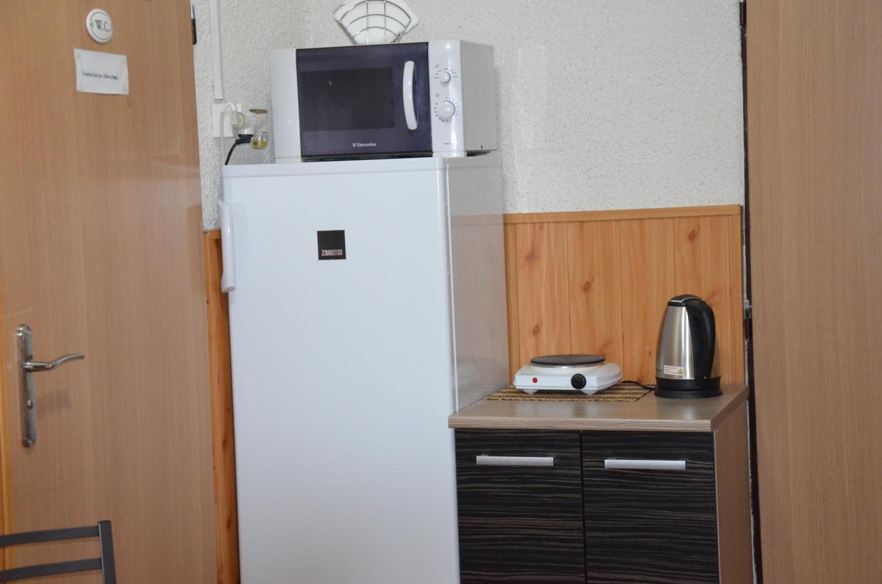 Triple Room with Private Bathroom - Photo 5