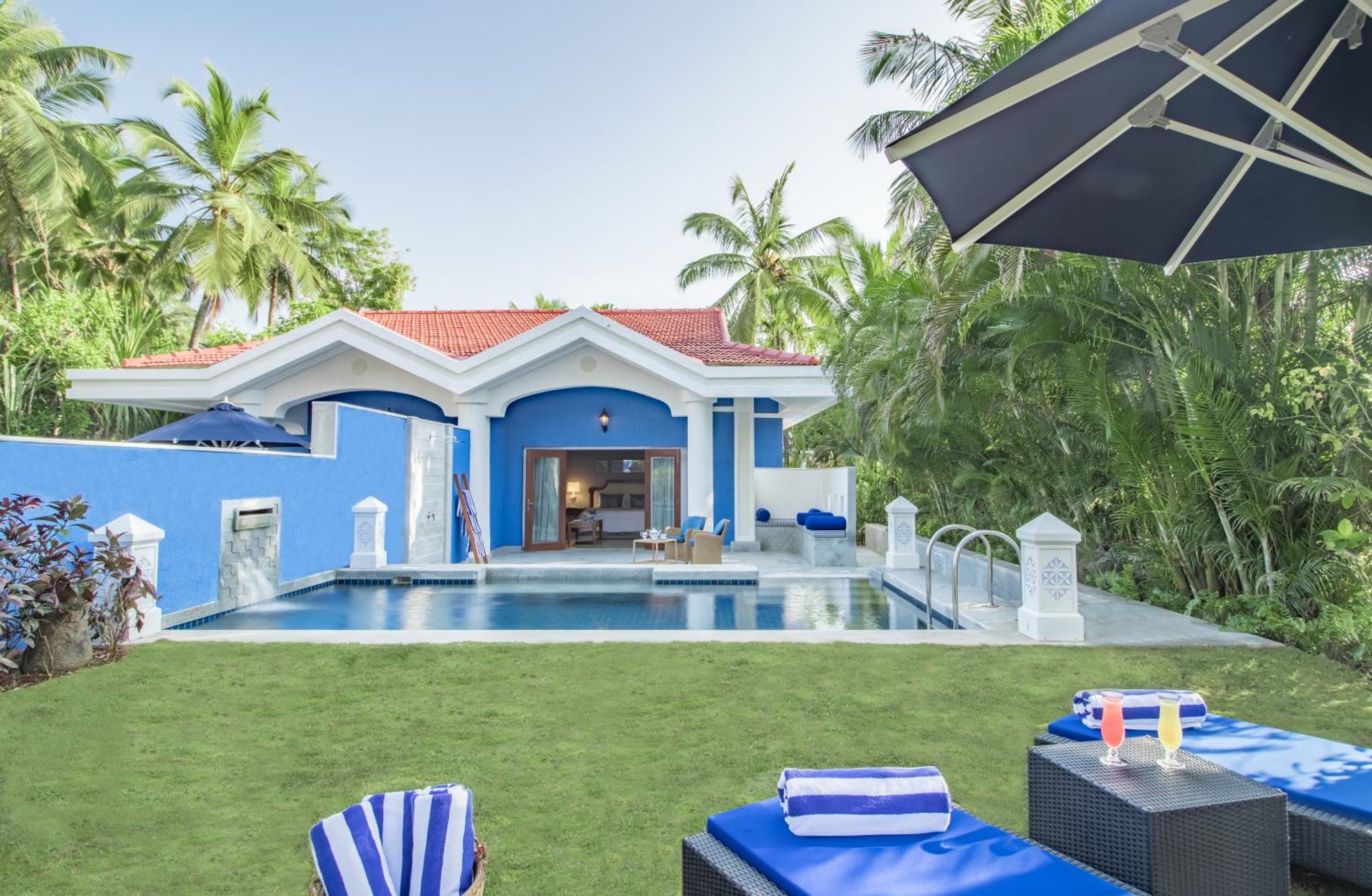 Villa Room Garden View with Plunge Pool King Bed Villa Room Garden View with Plunge Pool King Bed