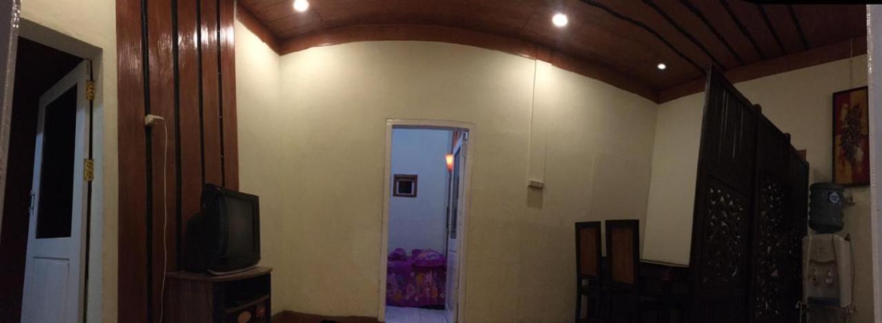 Two-Bedroom House photo 2