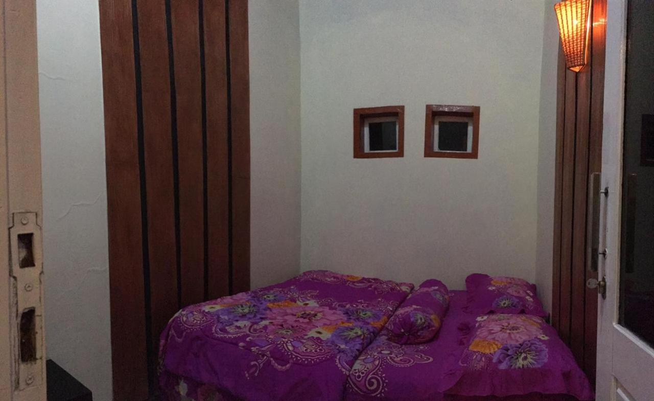 Two-Bedroom House photo 3