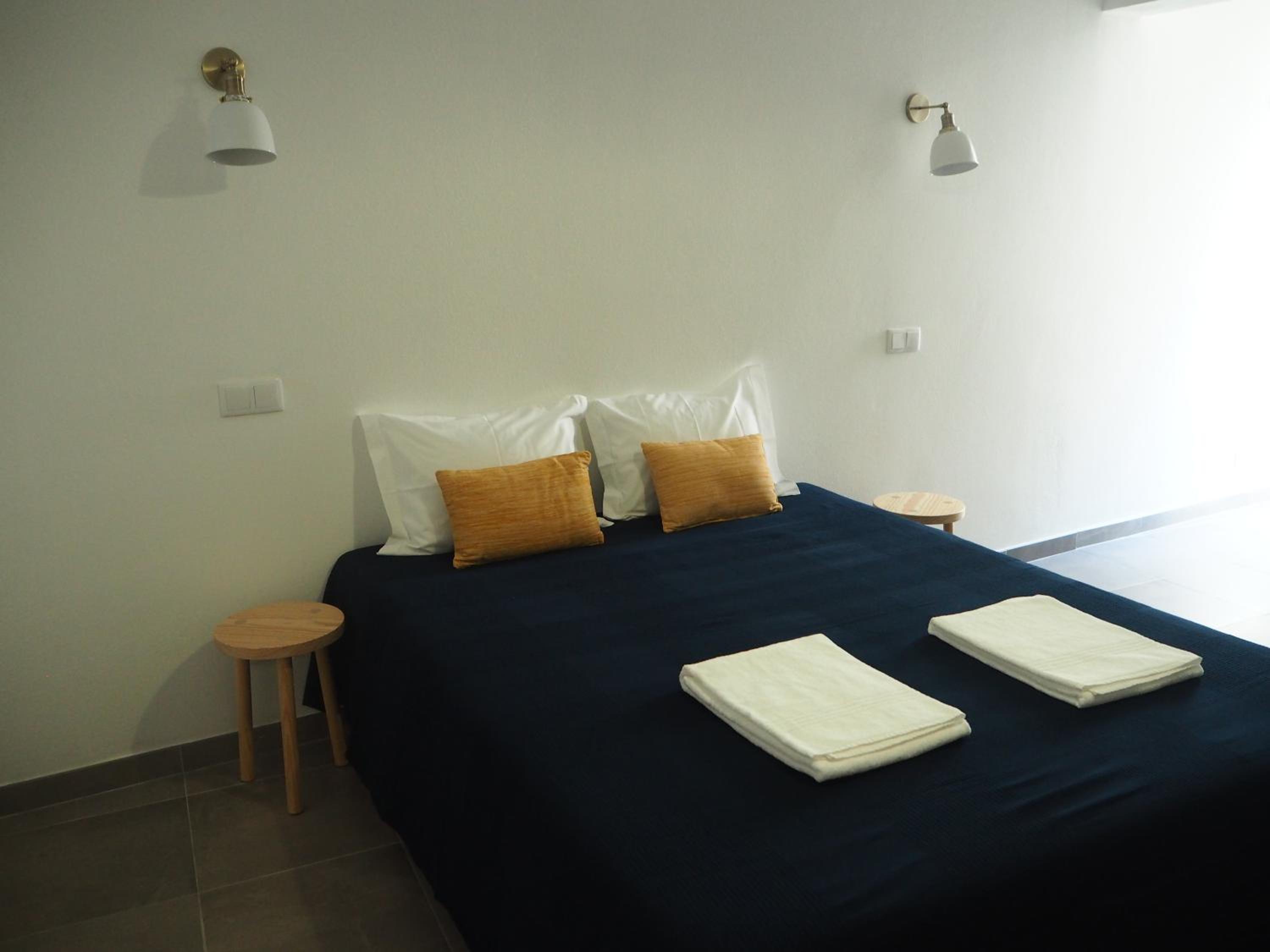 Triple Room with Private Bathroom - Photo 4