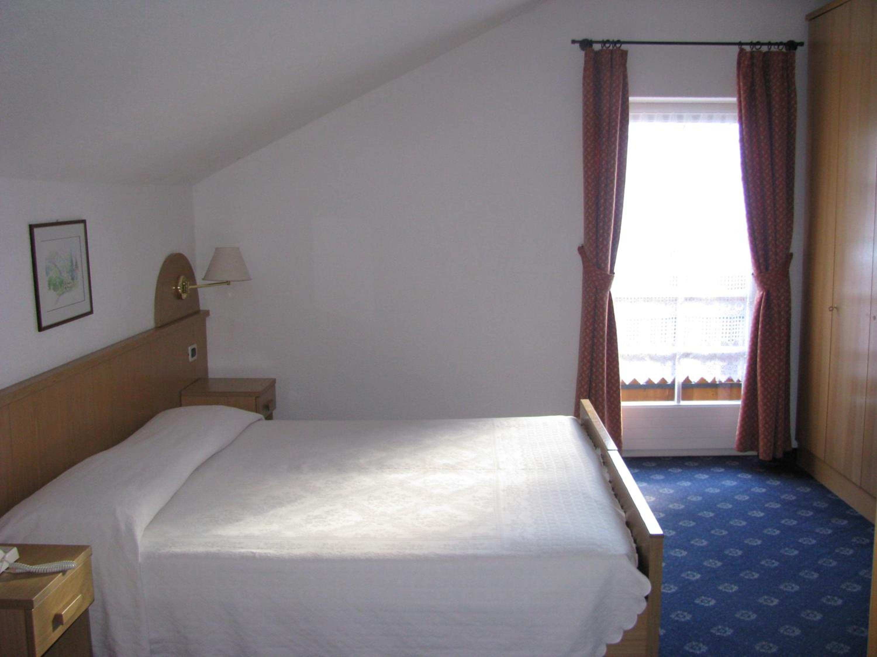 Double or Twin Room photo 1