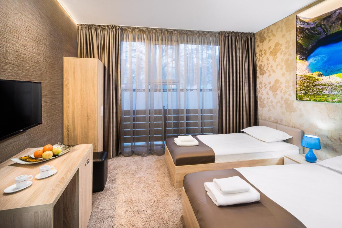 Room with 2 Separate Beds and Free Access to the Relax Zone