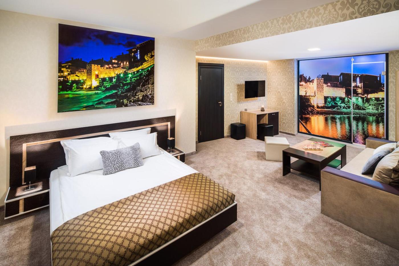 Double Room with Extra Bed and Free Access to Relax Zone