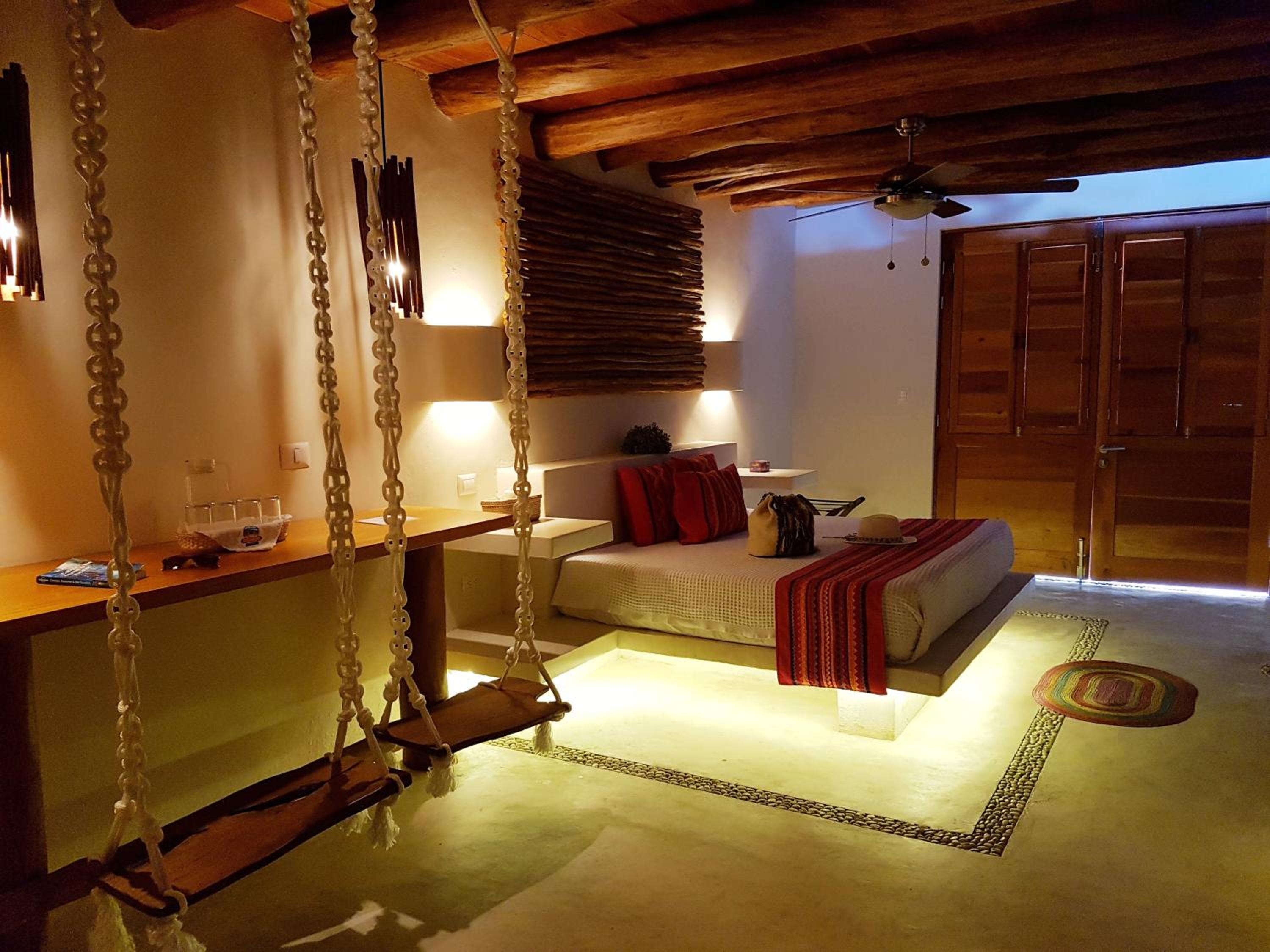 Duplex - Photo 1