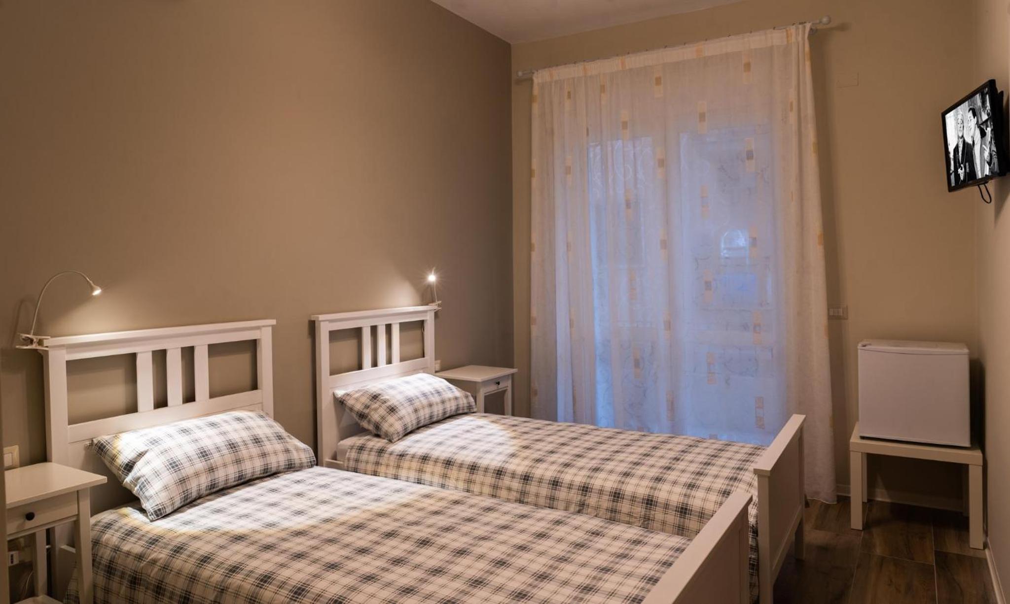Twin Room With Private Bathroom