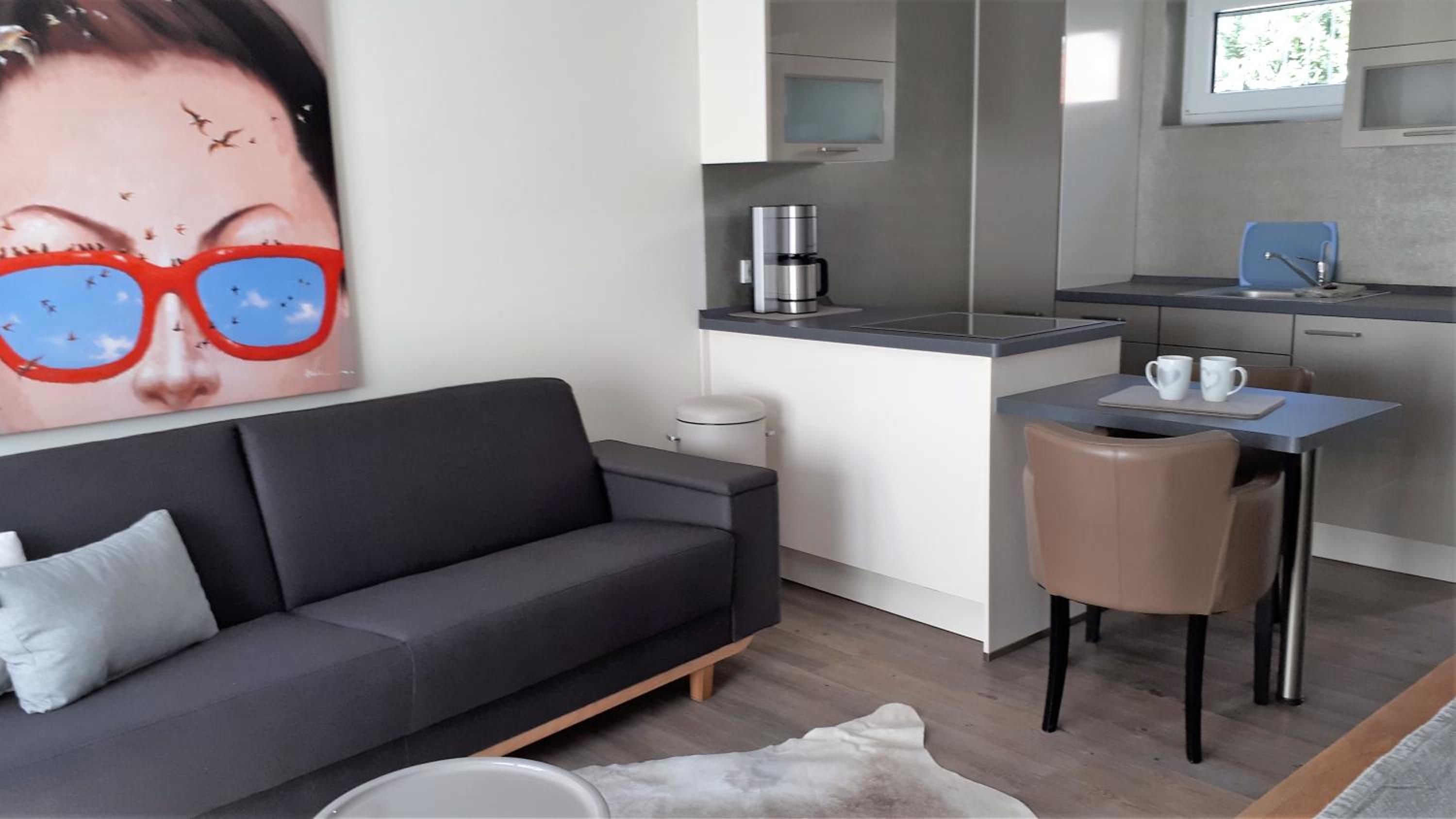 Deluxe Apartment photo 2