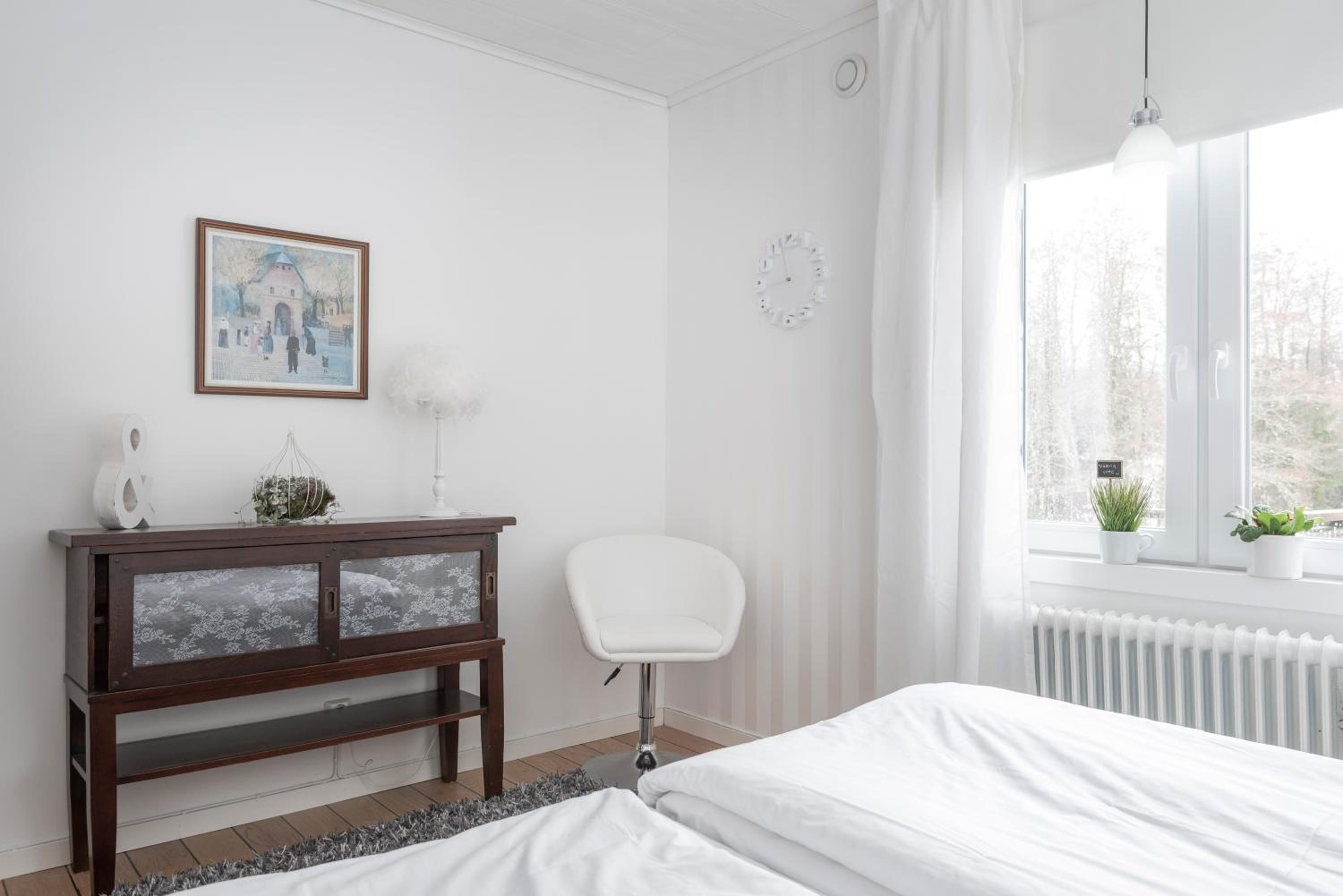 Double Room with Garden View - Photo 4