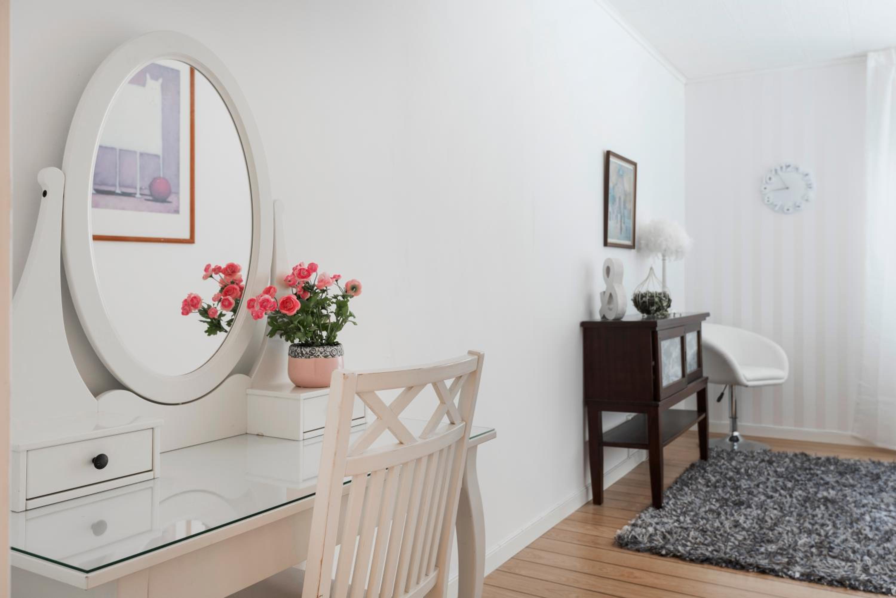 Double Room with Garden View - Photo 3