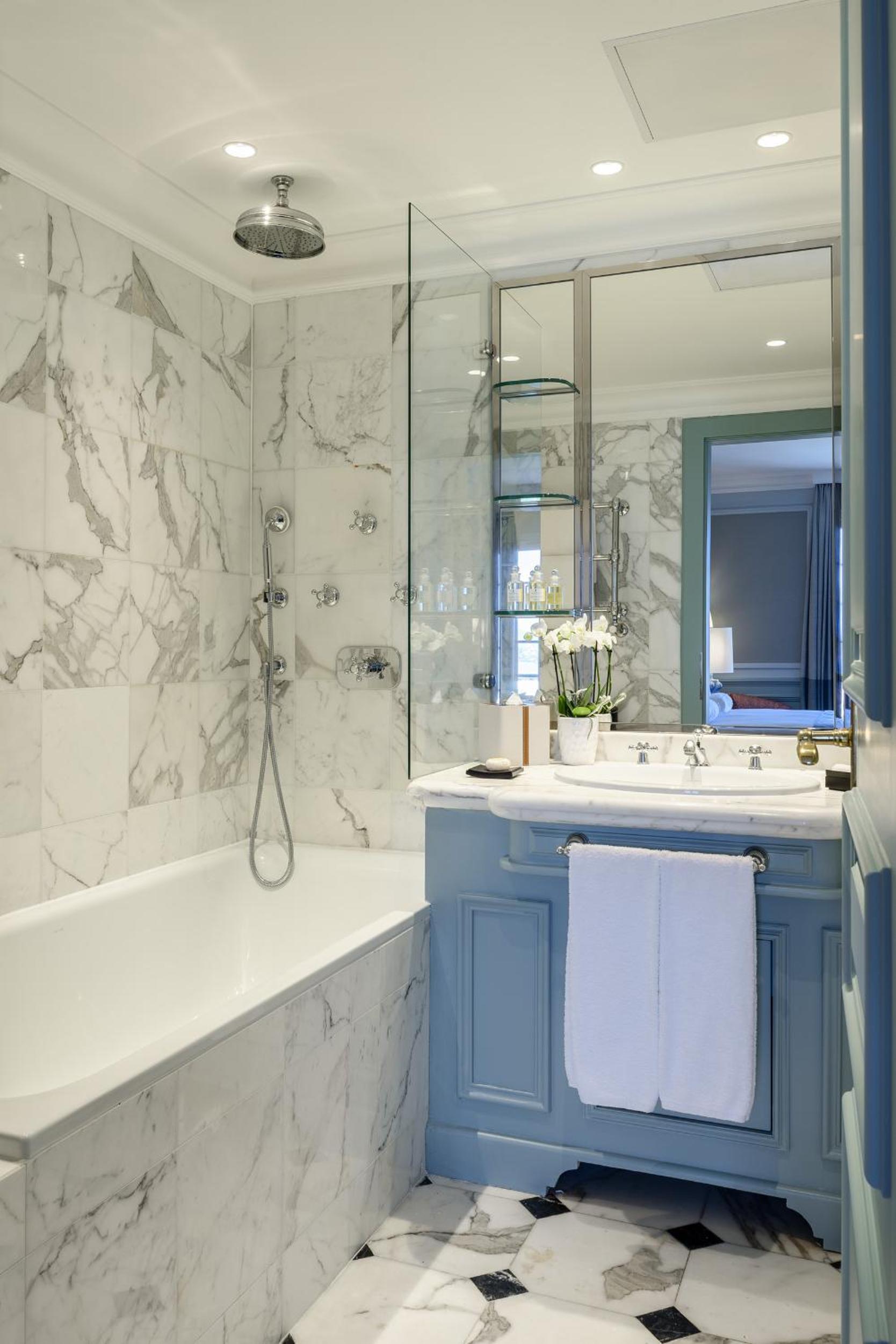 Superior Suite with Sea View at Althoff Hotel Villa Belrose