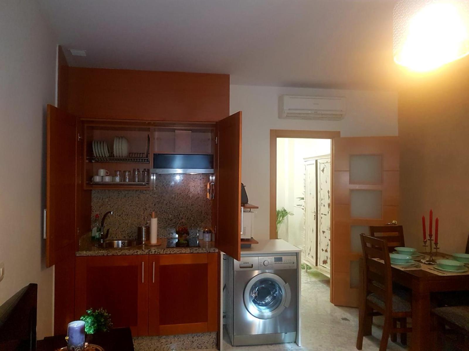 One-Bedroom Apartment - Photo 17
