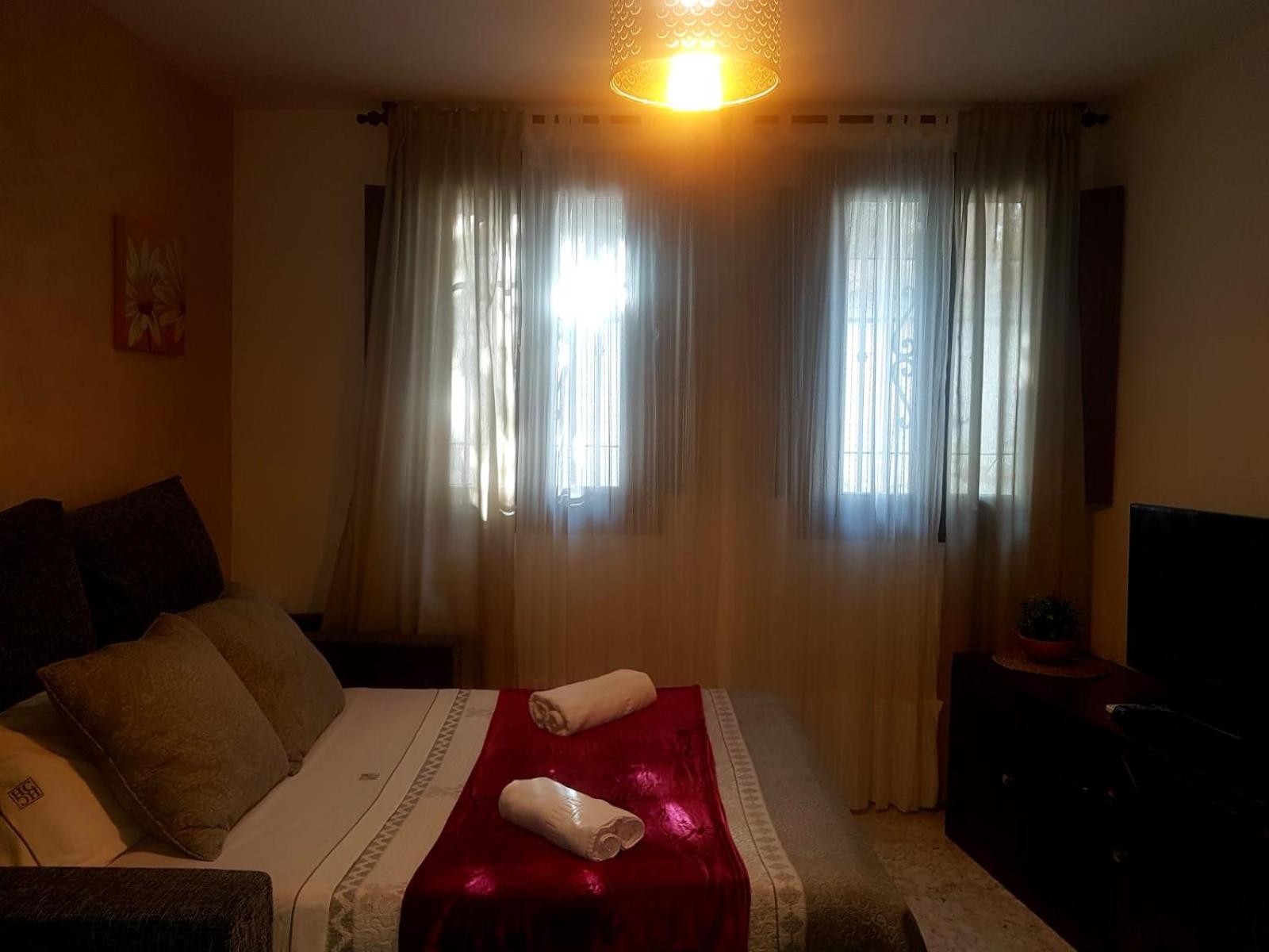 One-Bedroom Apartment - Photo 21
