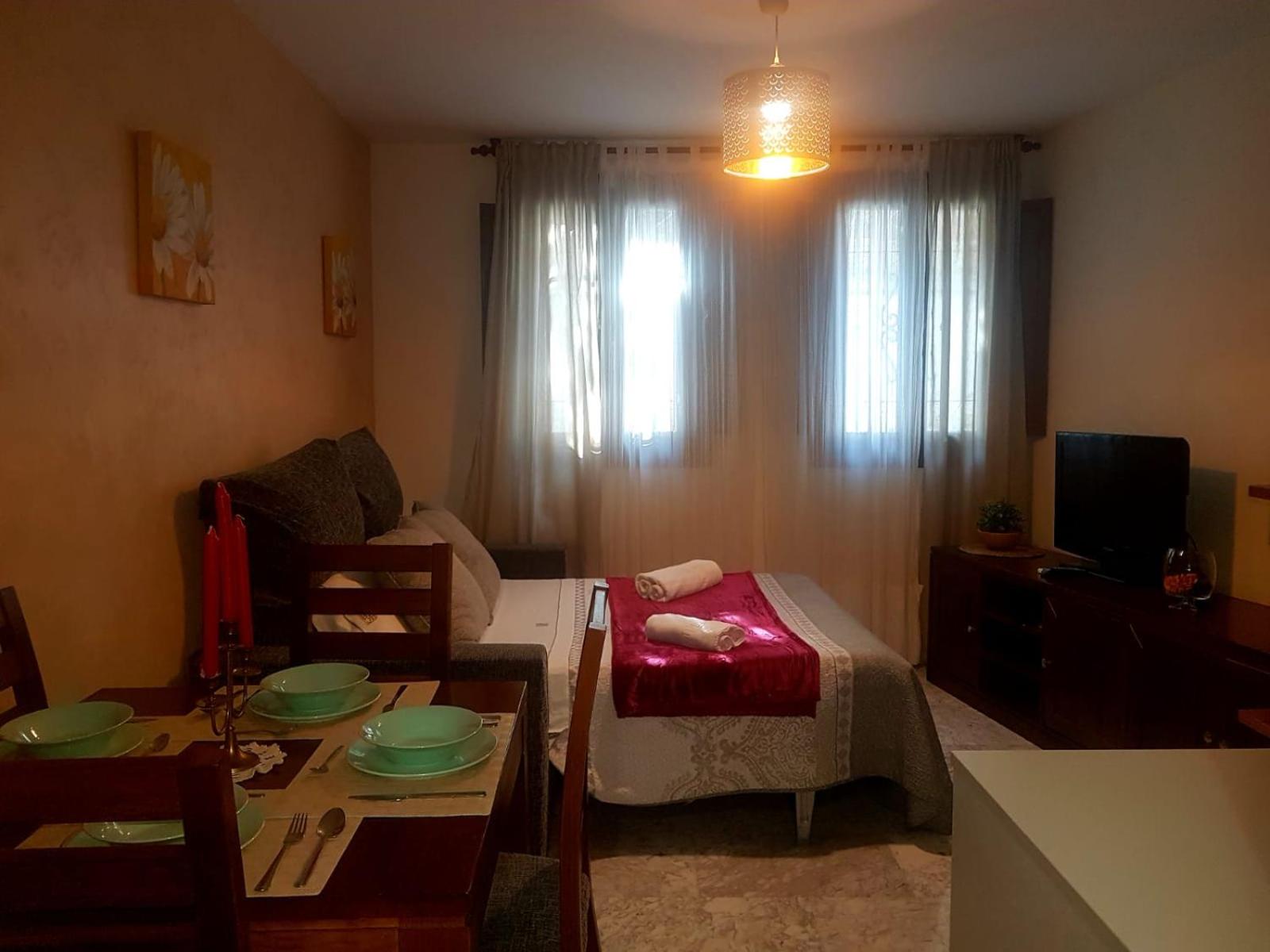 One-Bedroom Apartment - Photo 22