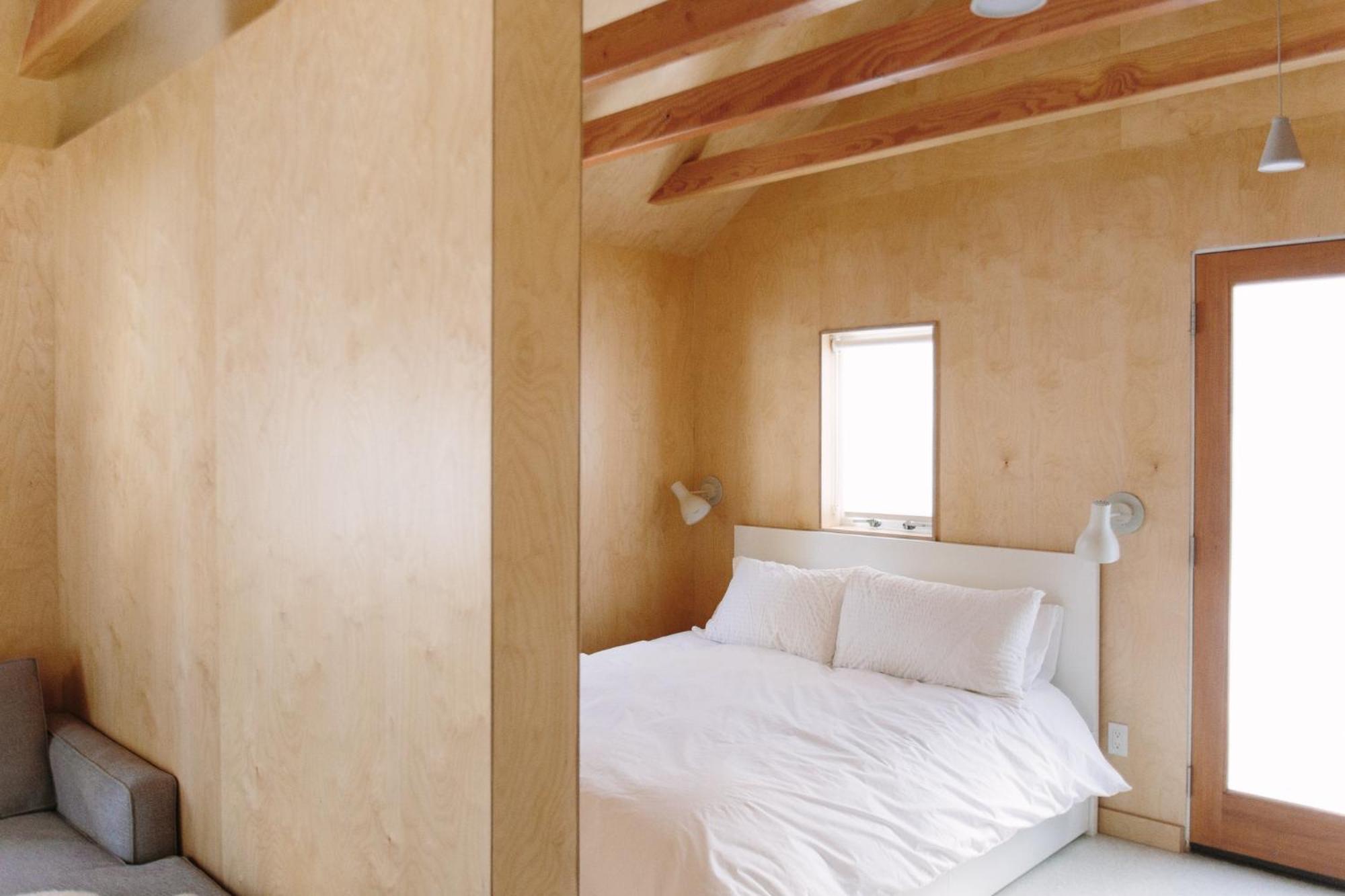 Small + Mighty / C5 Studio