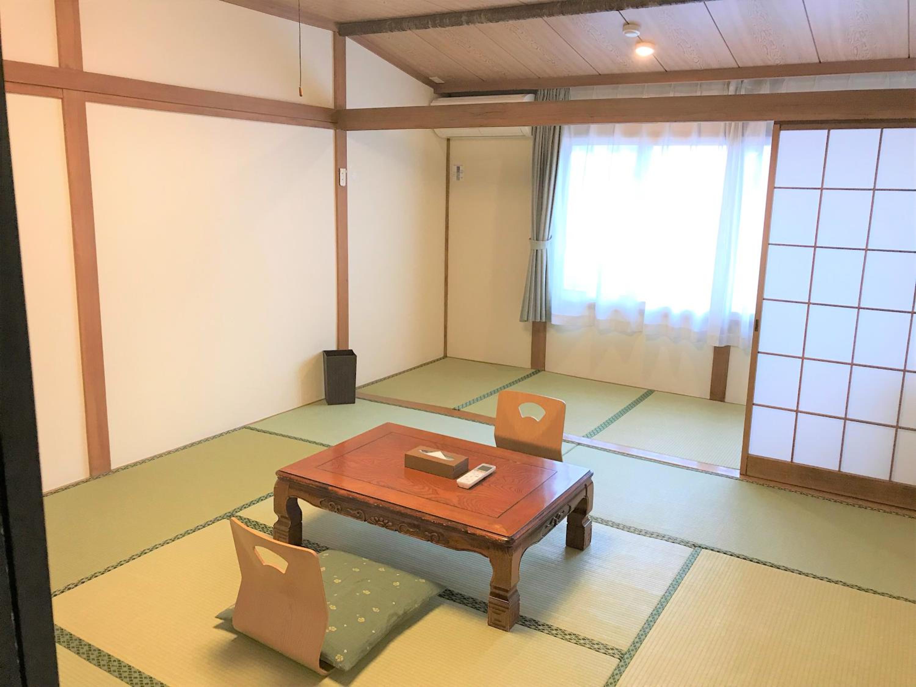 Standard Japanese-Style Room with Mt.Fuji View 3-5 adult photo 1