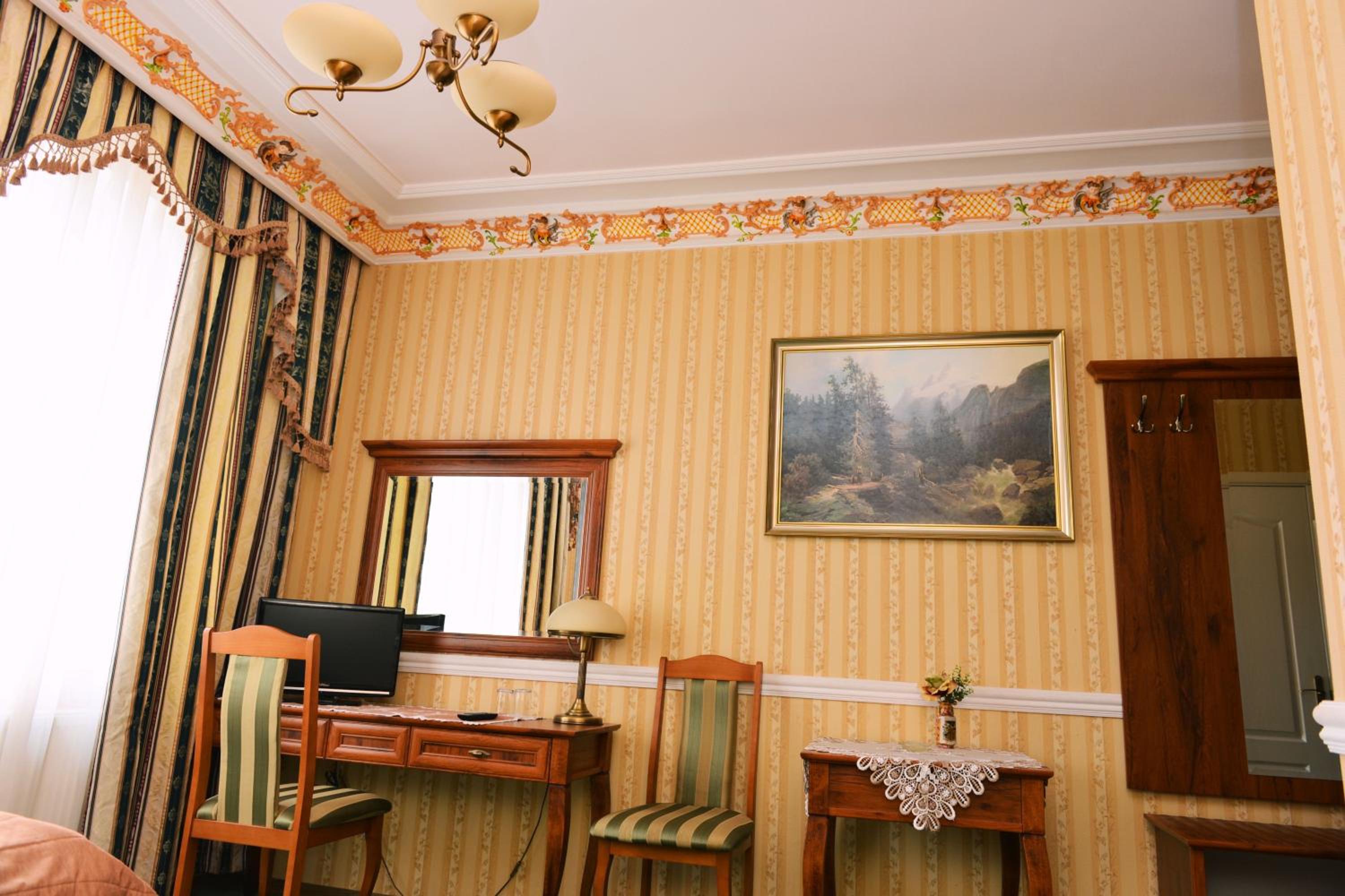 Standard Twin Room photo 3