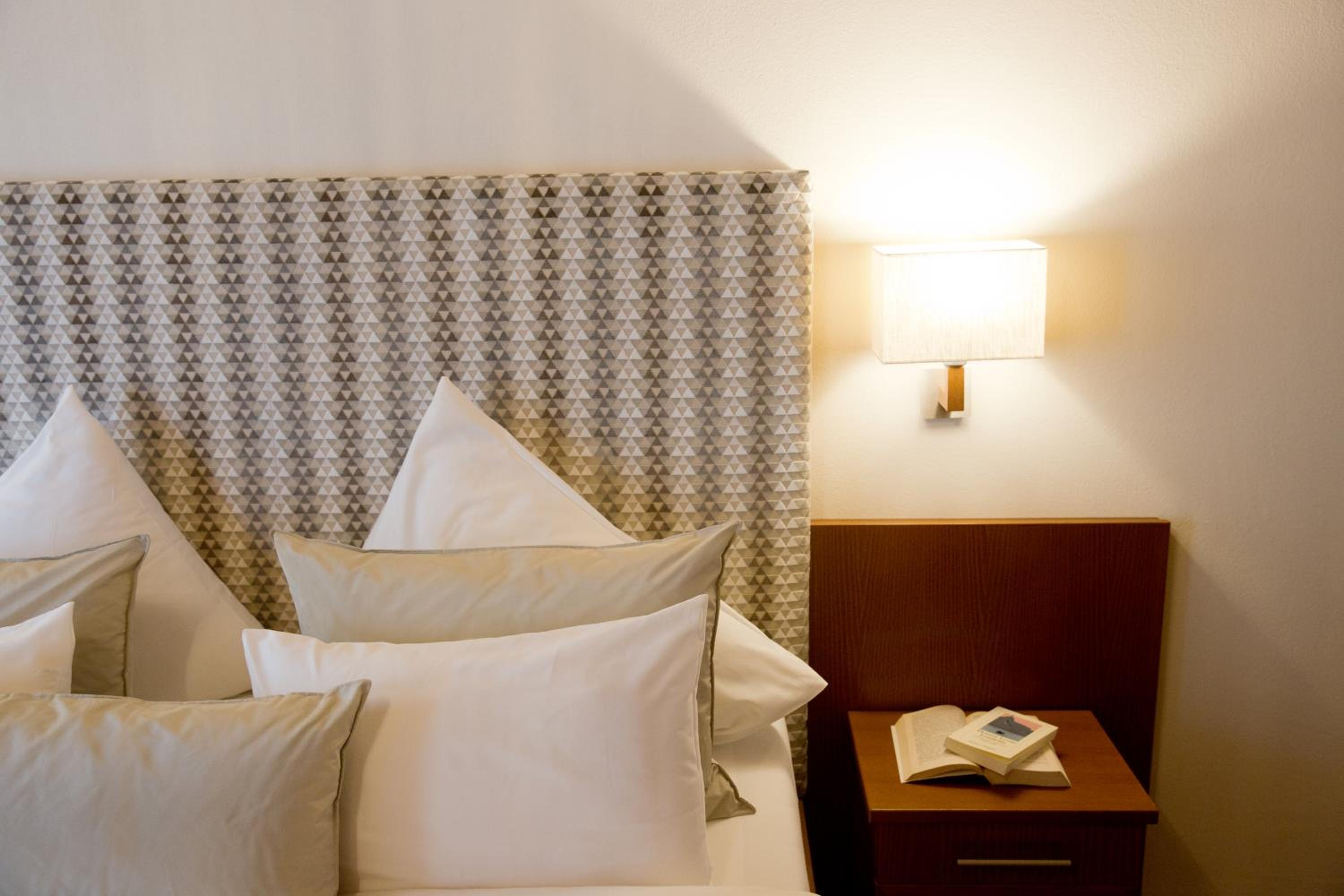 Deluxe Double Room - Photo 4